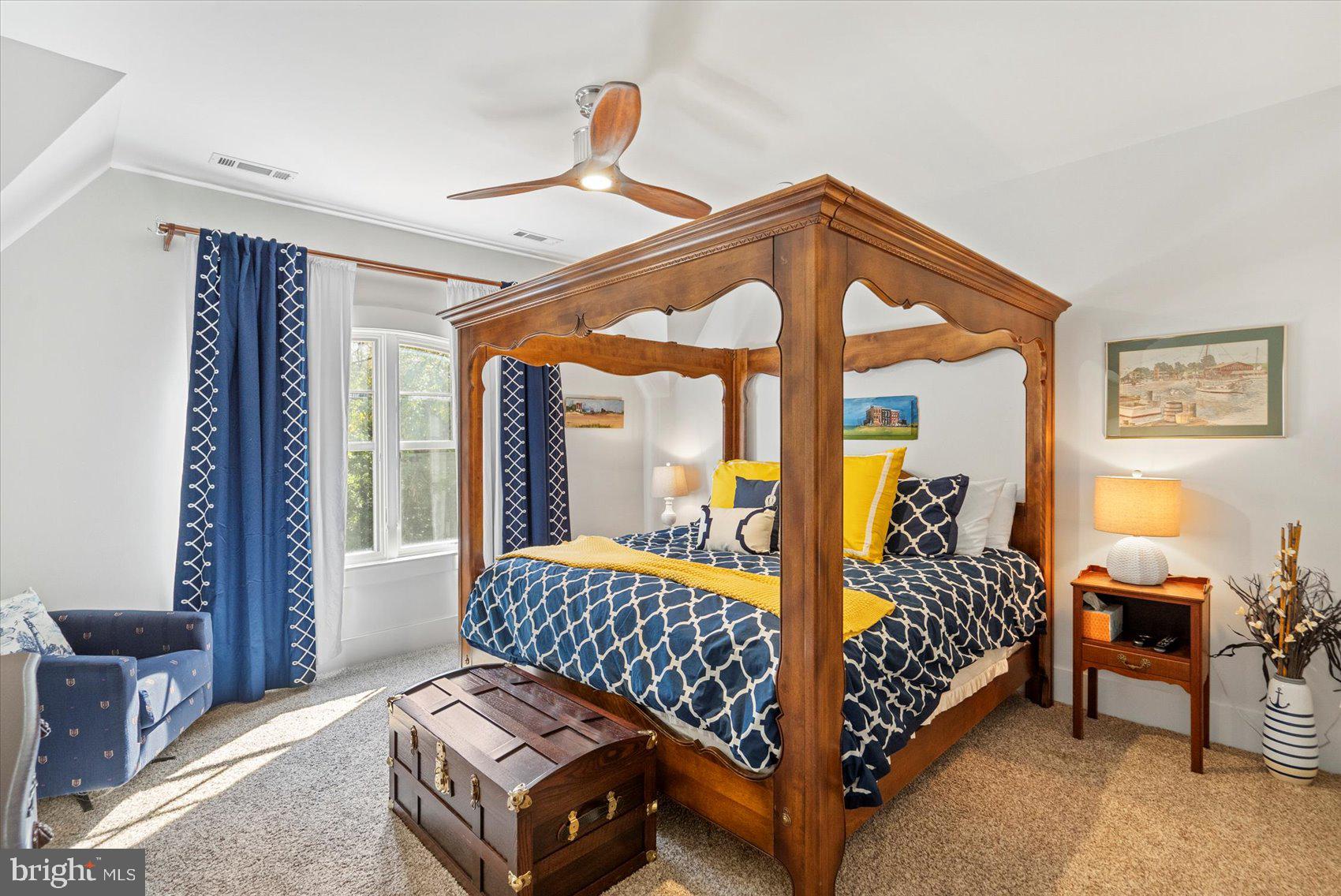 BOWLEYS QUARTERS - Residential