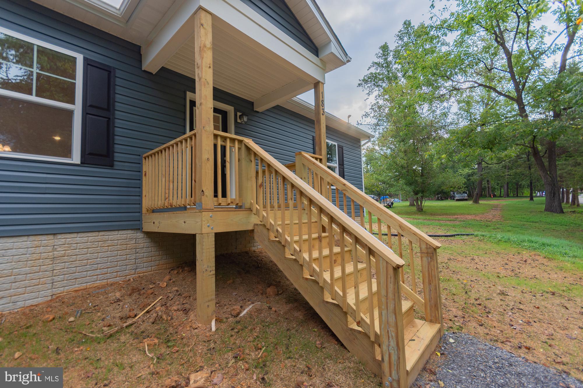 183 FOOTHILL LANE
