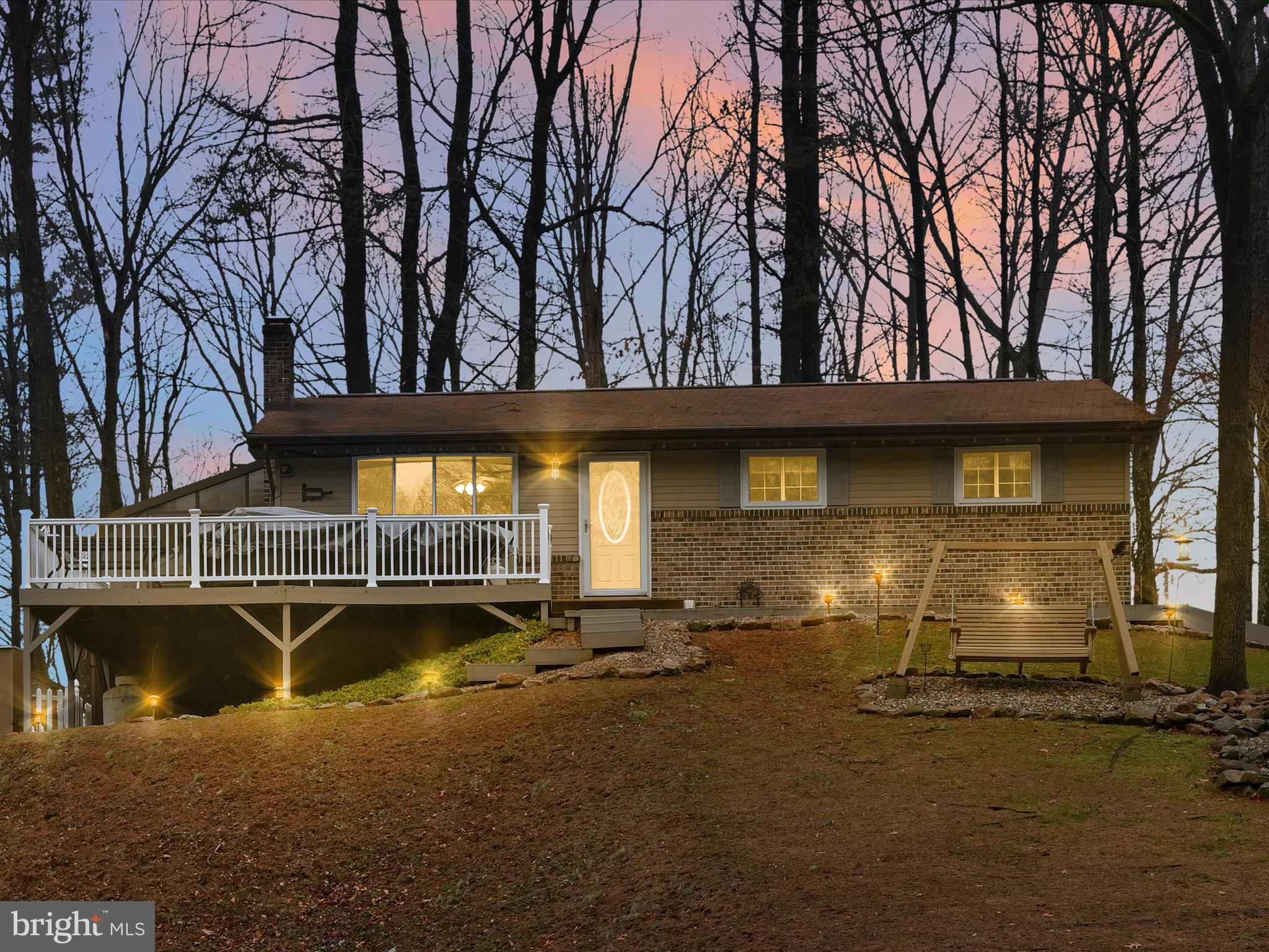 LAKE WYNONAH - Residential