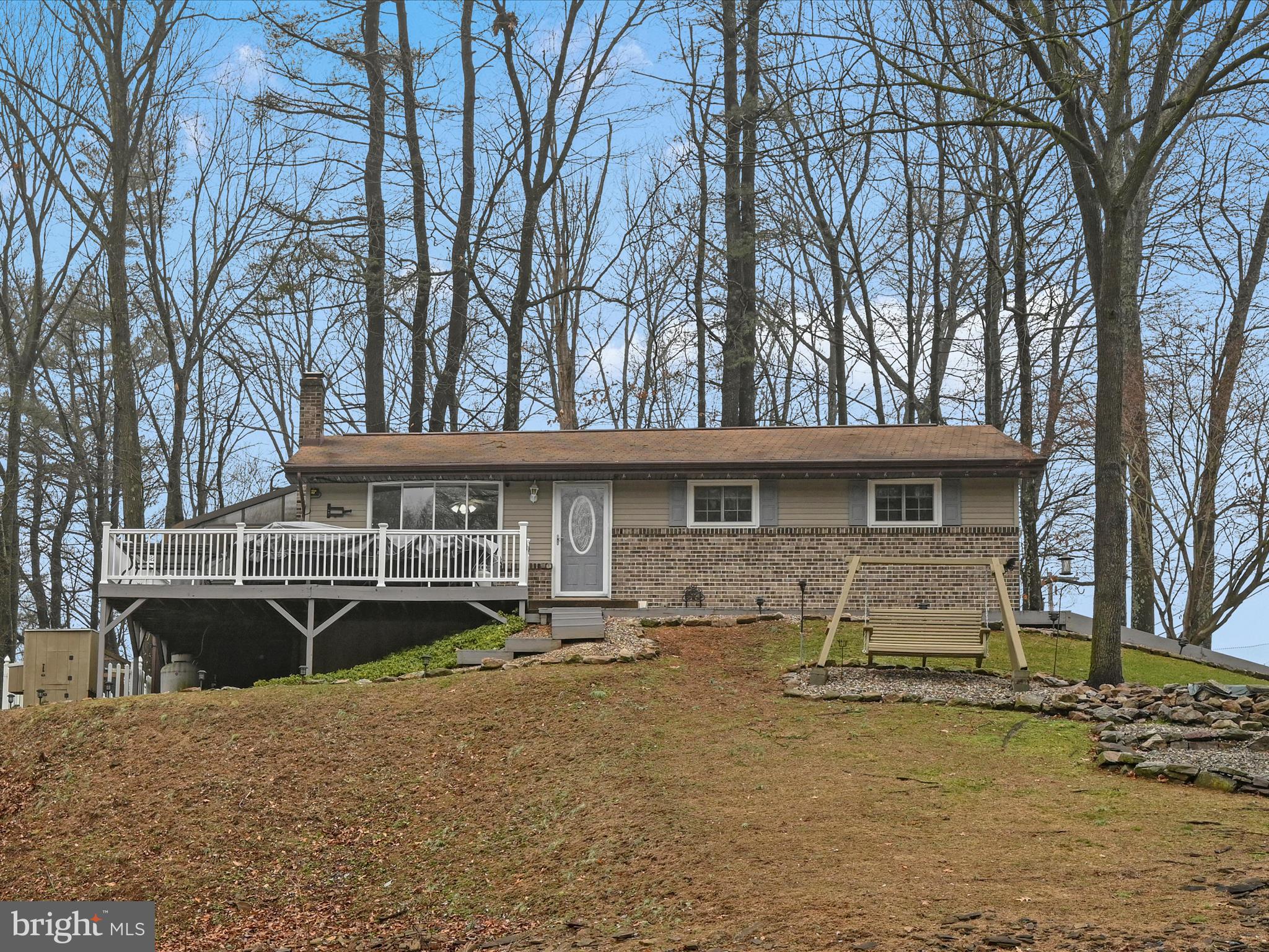LAKE WYNONAH - Residential