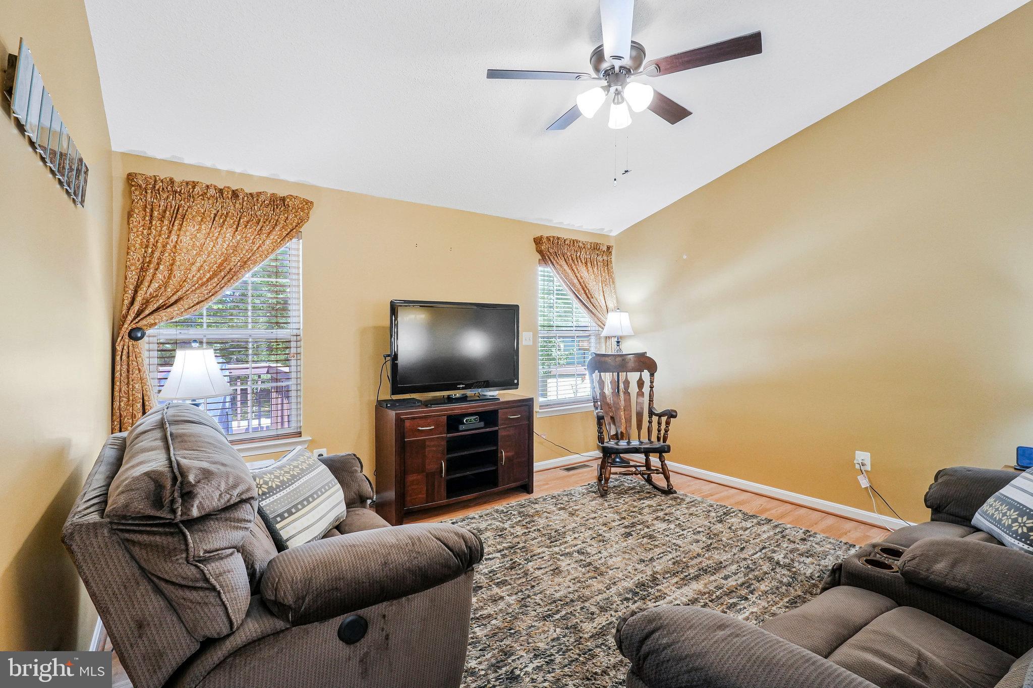 108 MYRTLELEAF CIRCLE
