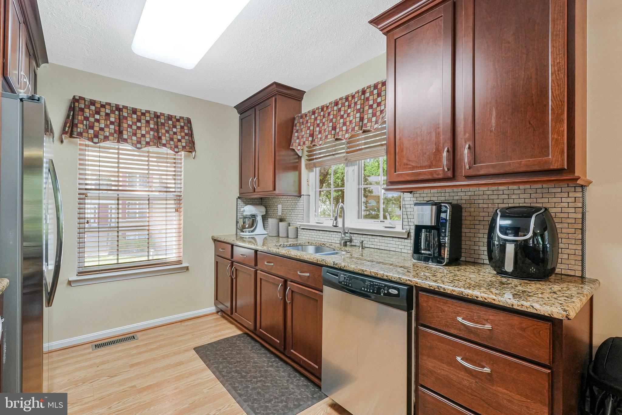 108 MYRTLELEAF CIRCLE