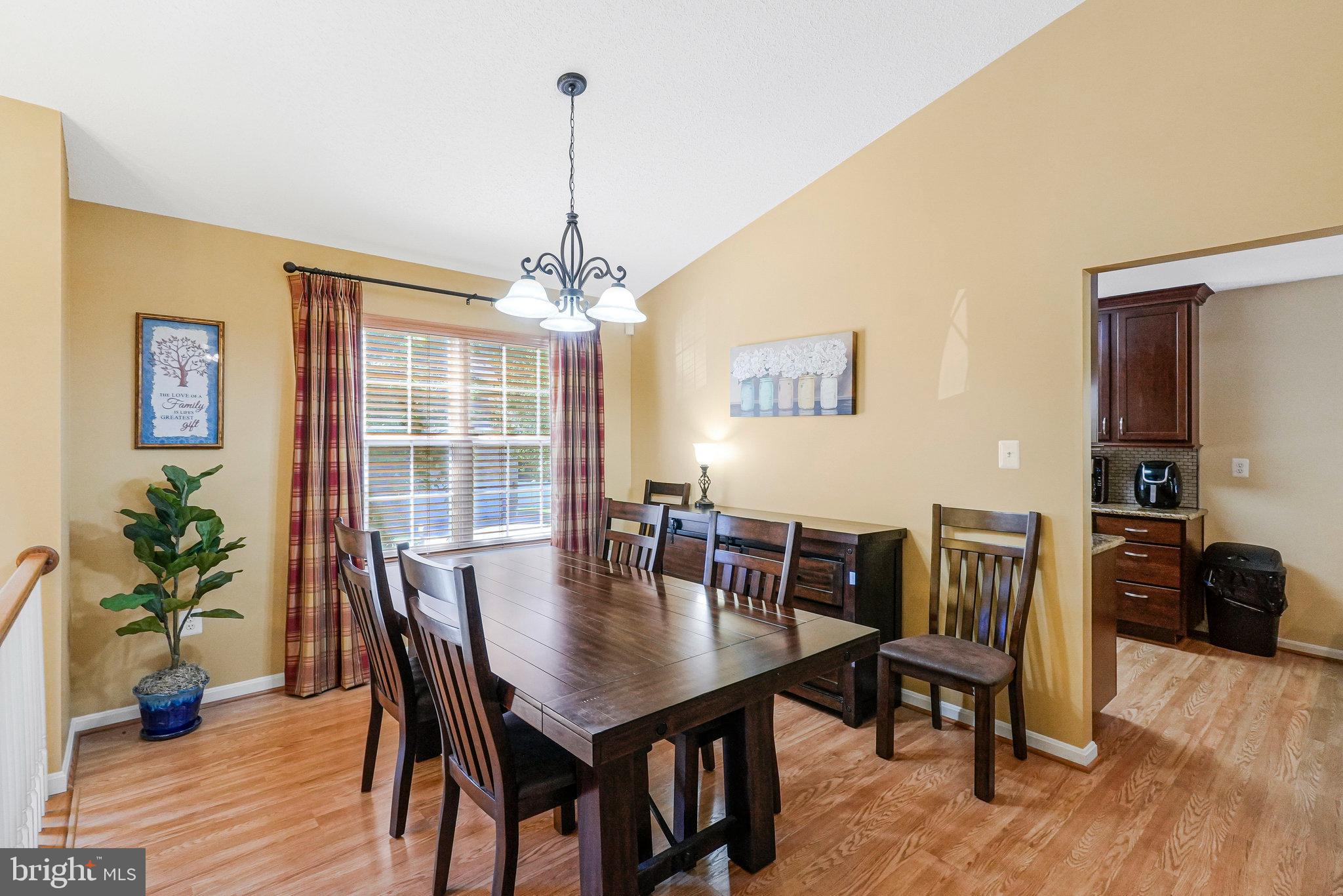 108 MYRTLELEAF CIRCLE