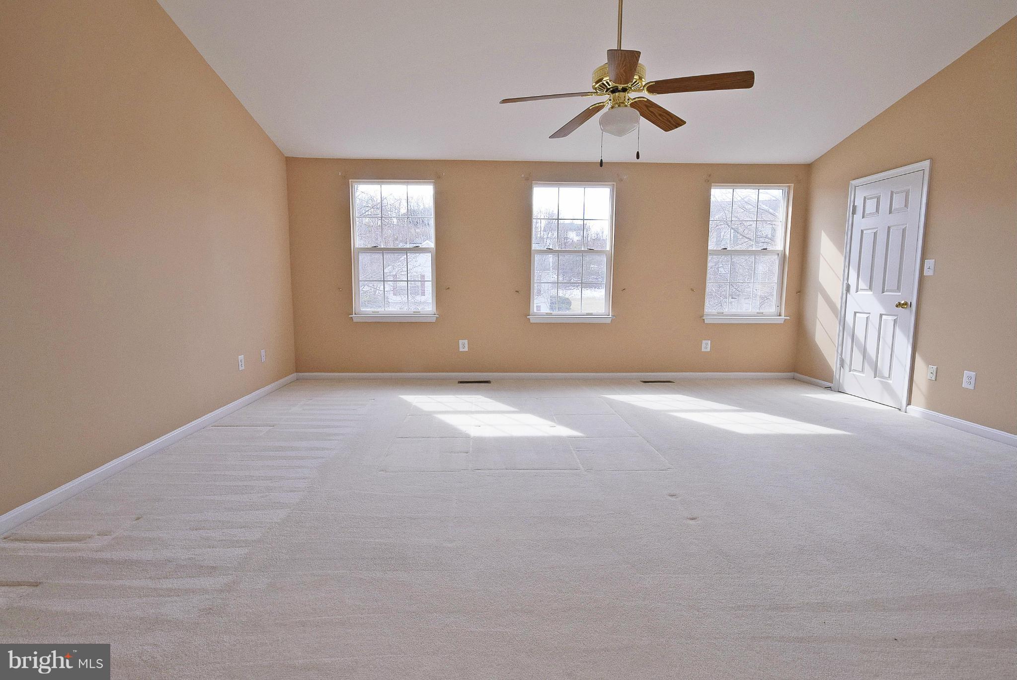 RIVER OAKS - Residential