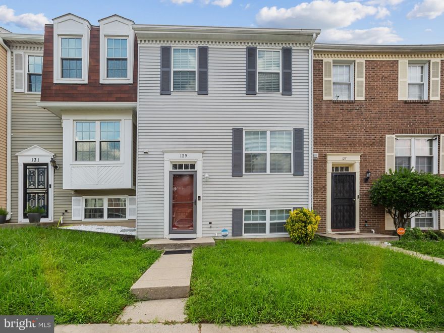 Step into this beautifully remodeled 3-level townhome, offering over 1,880 square feet of stylish and functional living space. The main level features hardwood floors and a beautiful kitchen equipped with granite countertops and stainless steel appliances, perfect for cooking and entertaining. Upstairs, you'll find three spacious bedrooms and two full bathrooms, designed for both privacy and convenience.
The fully finished basement includes a laundry area, fourth bedroom and a generous entertainment space. Step outside to a private, fenced-in yard or unwind on your own deck—ideal for hosting friends or enjoying a quiet evening outdoors. Don't miss the opportunity to make this well-kept condo your new home. Schedule a showing today!