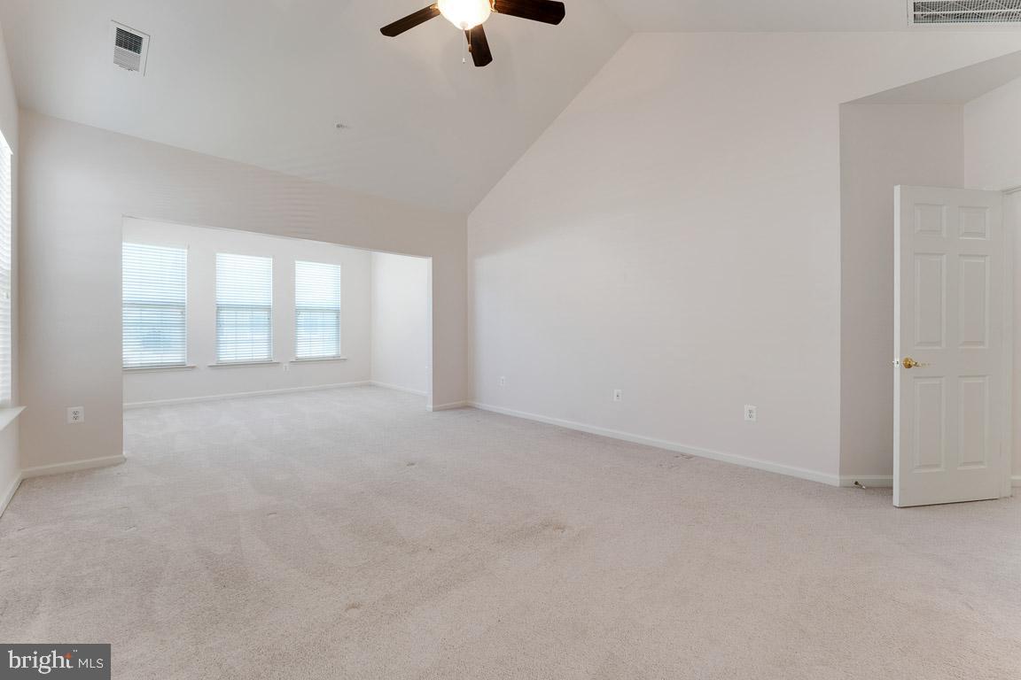 CENTRAL PARKE COLONIAL CHARLES - Residential