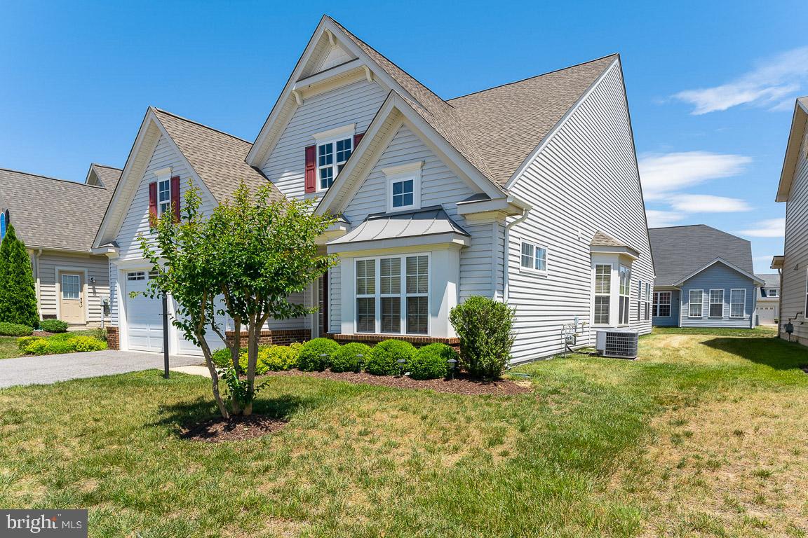 CENTRAL PARKE COLONIAL CHARLES - Residential