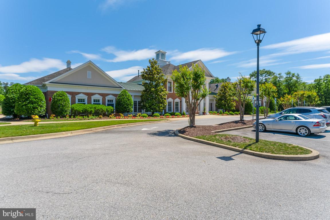 CENTRAL PARKE COLONIAL CHARLES - Residential