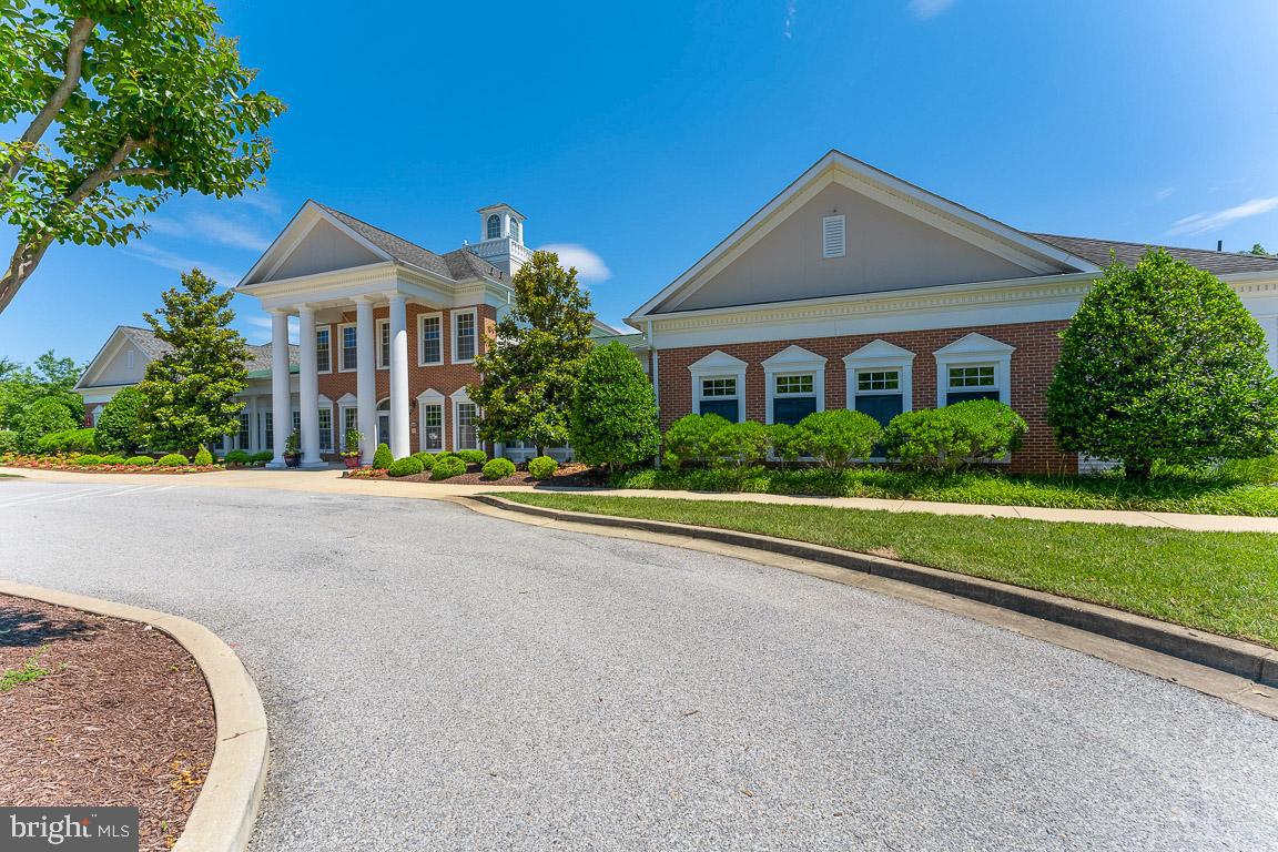 CENTRAL PARKE COLONIAL CHARLES - Residential