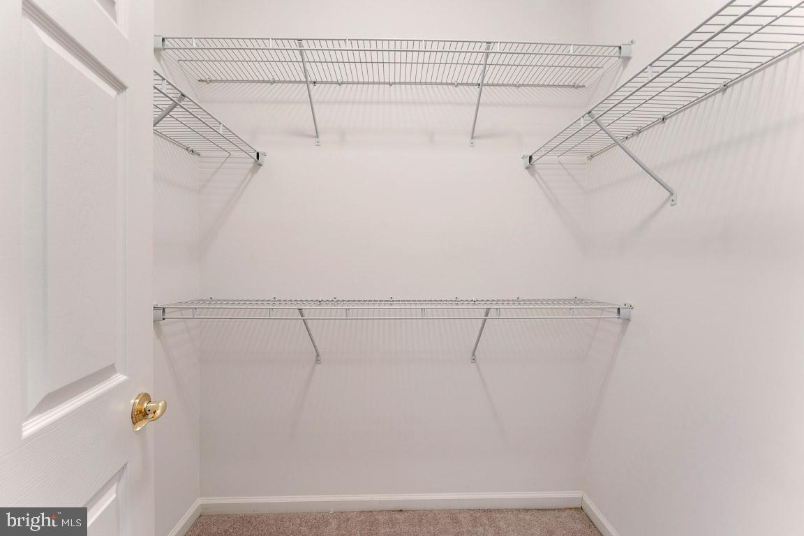 CENTRAL PARKE COLONIAL CHARLES - Residential