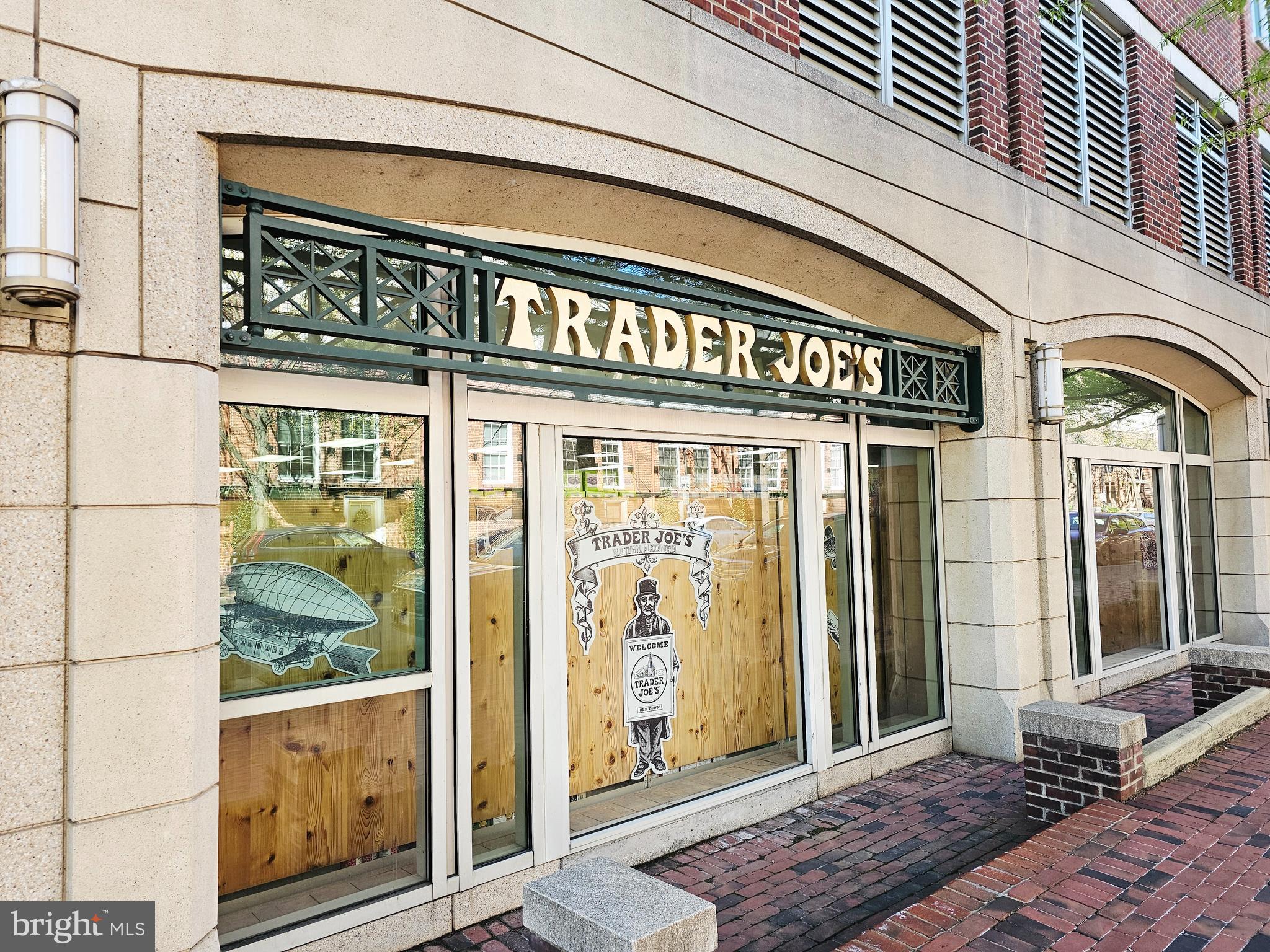 801 N PITT STREET 803