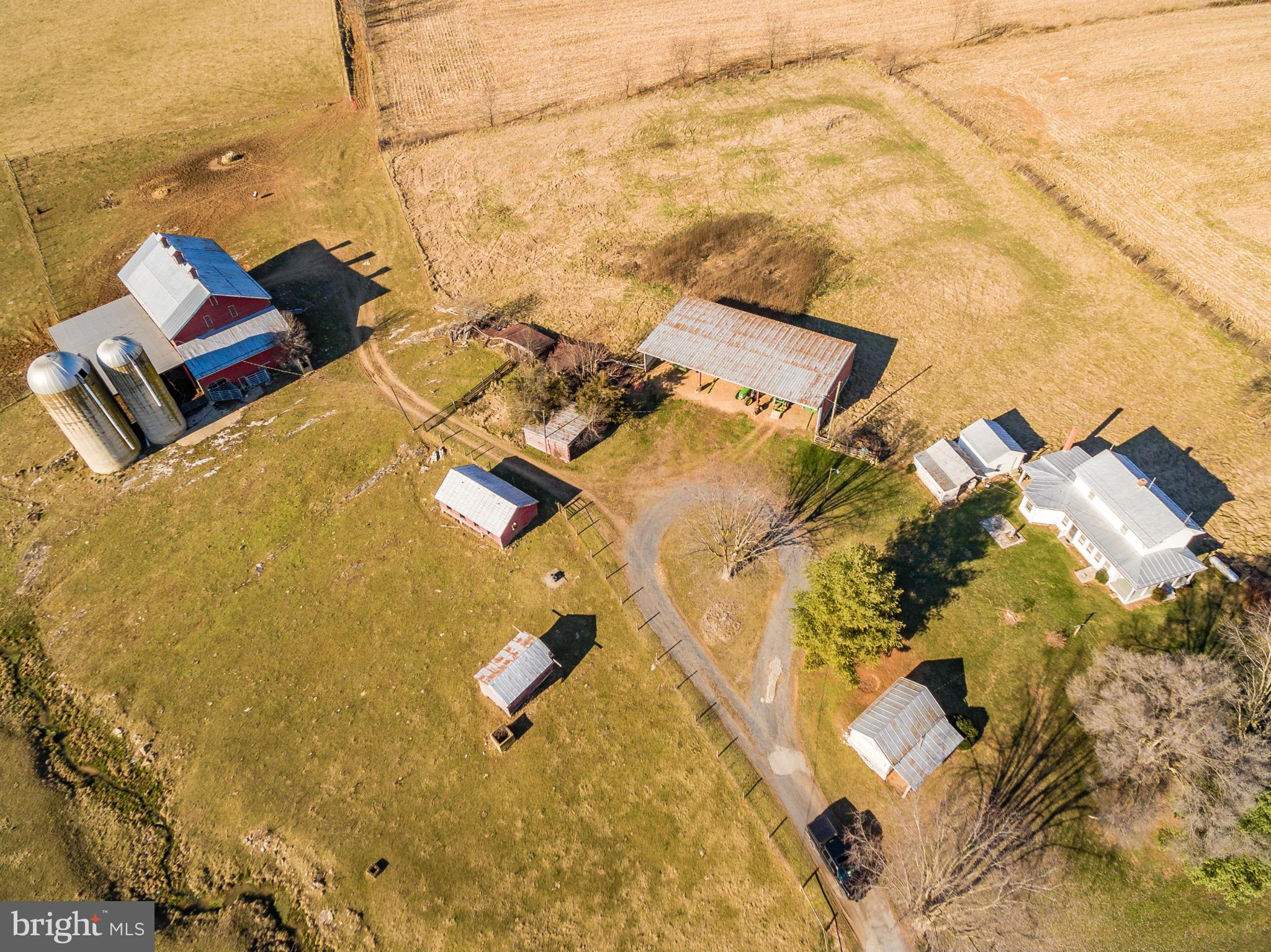 METES & BOUNDS - Farm