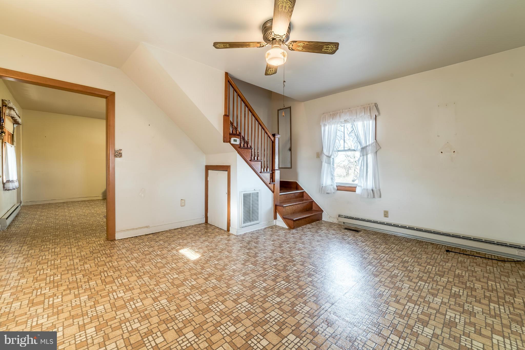 METES & BOUNDS - Farm