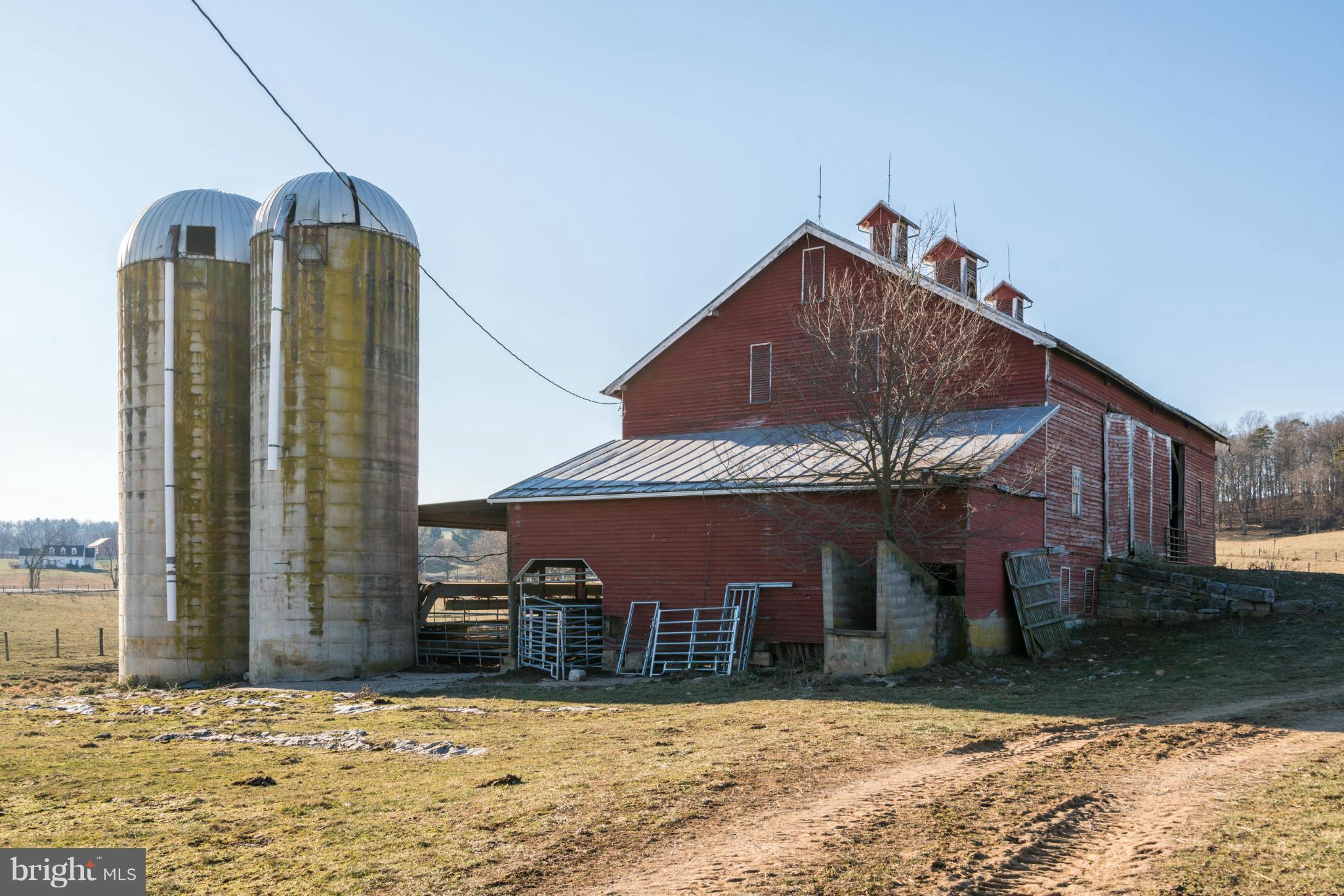 METES & BOUNDS - Farm
