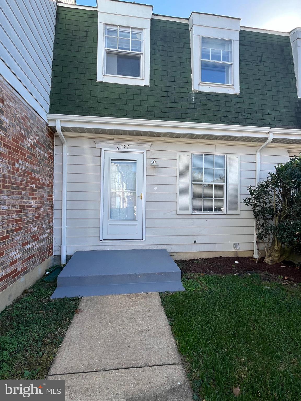 STILLMEADOWS CONDO - Residential