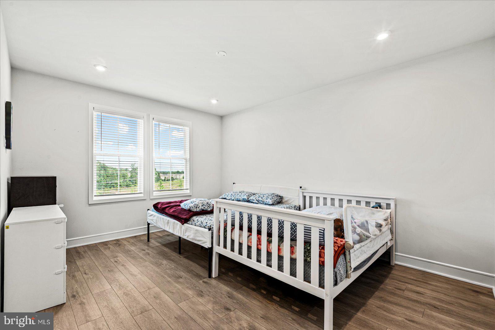 BRAMBLETON LANDBAY 1 - Residential