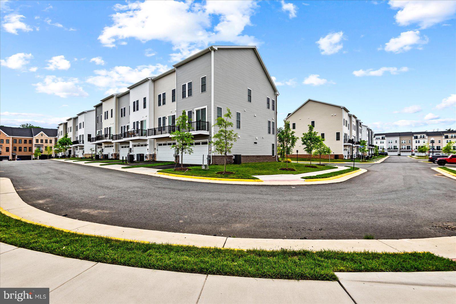 BRAMBLETON LANDBAY 1 - Residential