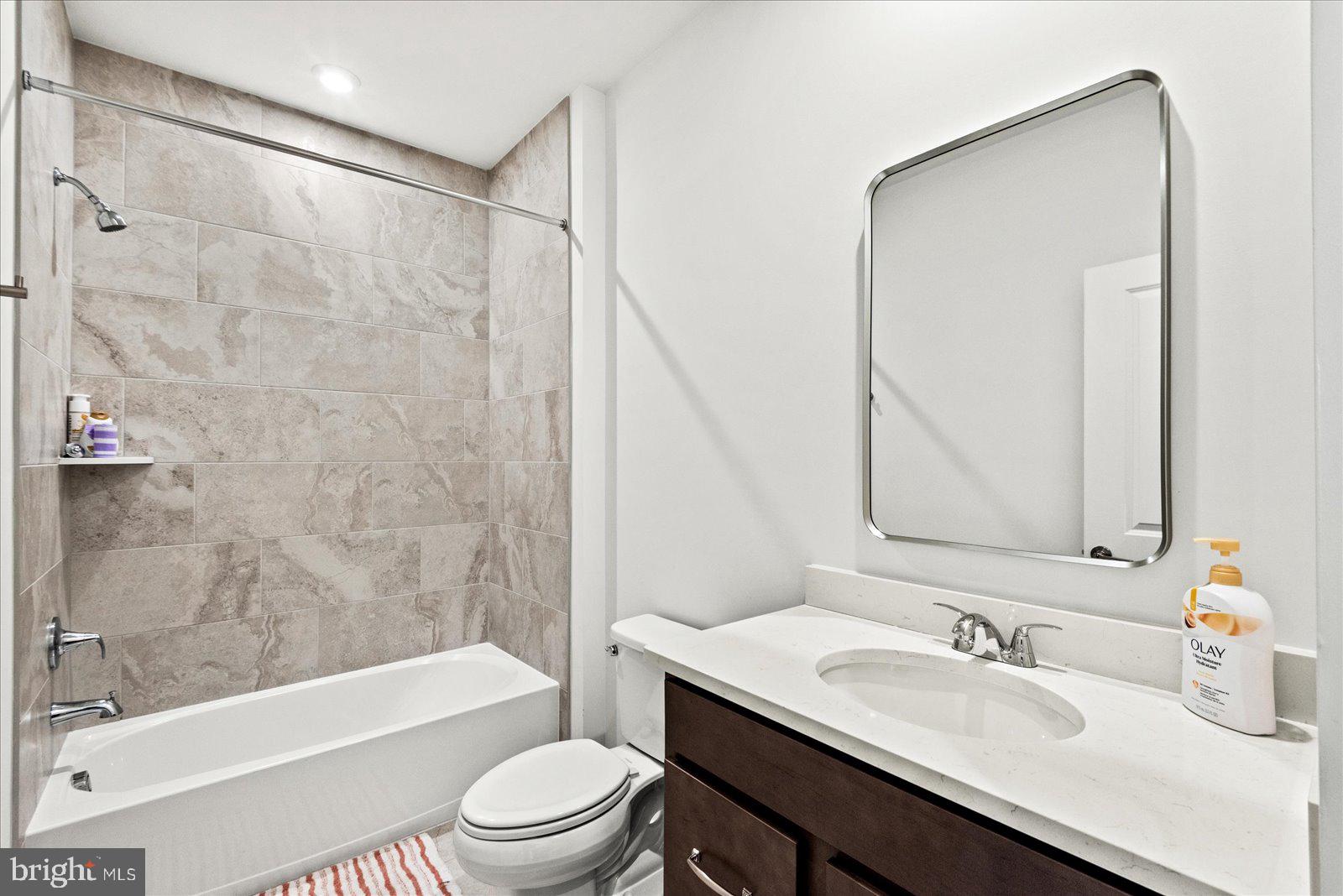 BRAMBLETON LANDBAY 1 - Residential