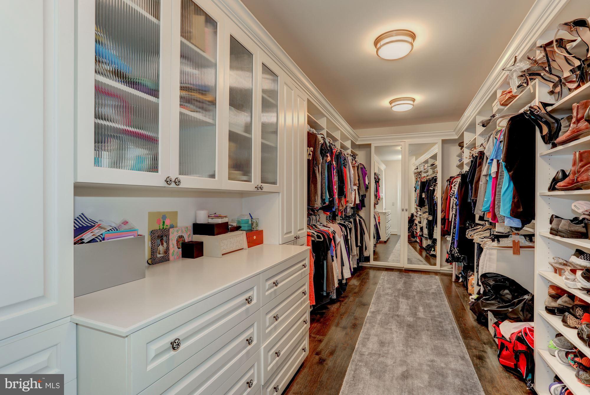 SPRING HILL FARM - Residential