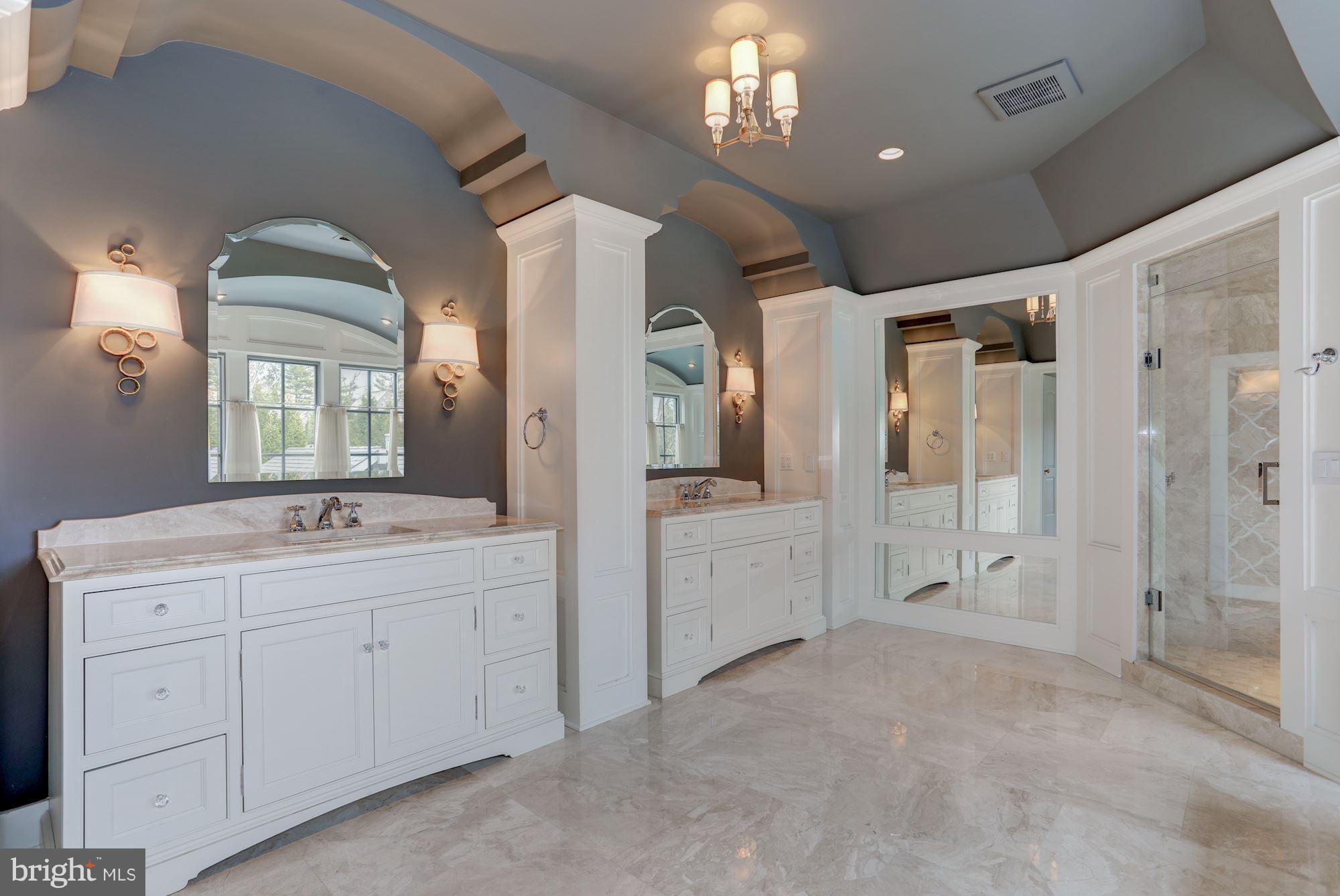 SPRING HILL FARM - Residential