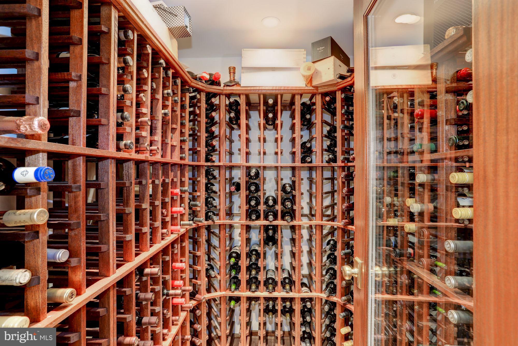 SPRING HILL FARM - Residential