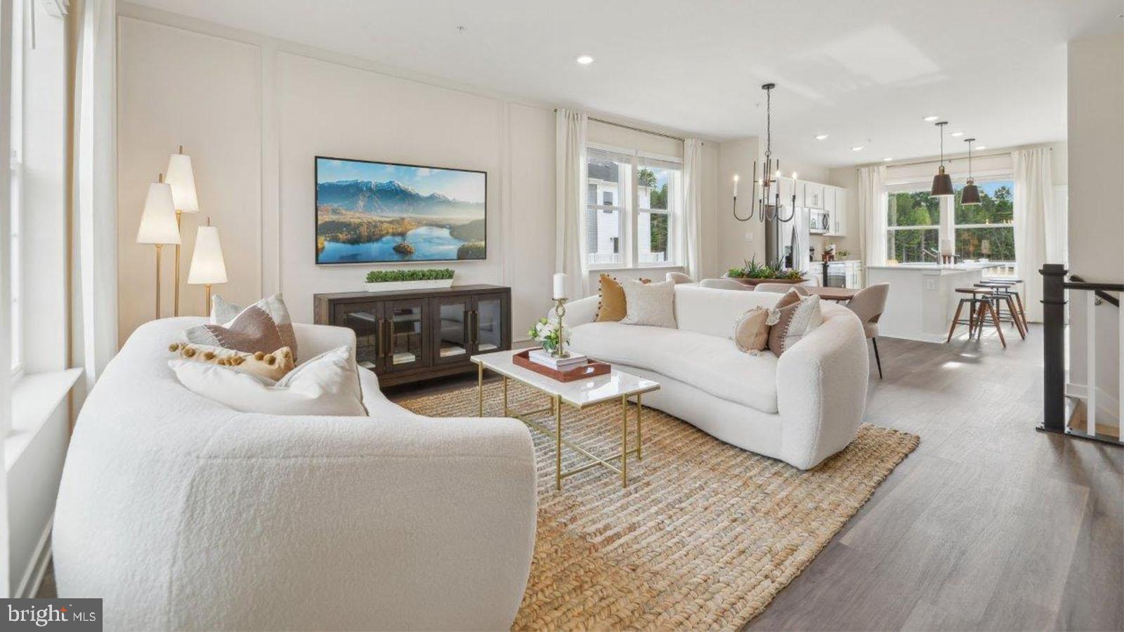 PINEGROVE - Residential