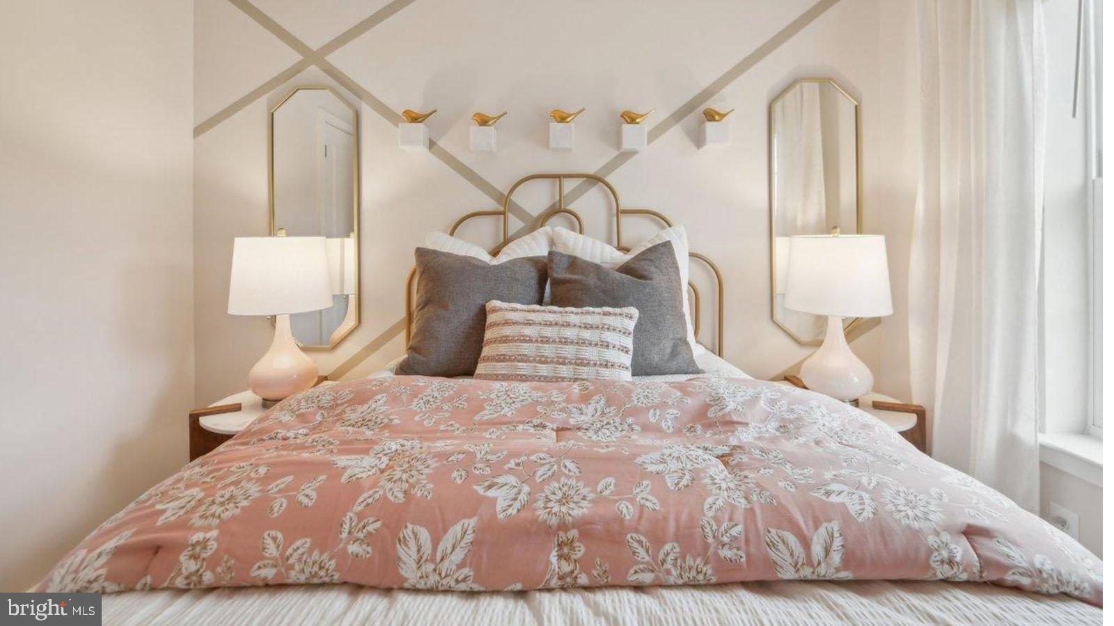 PINEGROVE - Residential