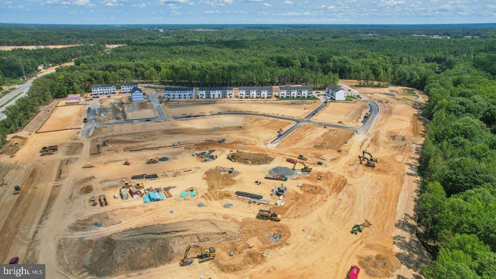 PINEGROVE - Residential