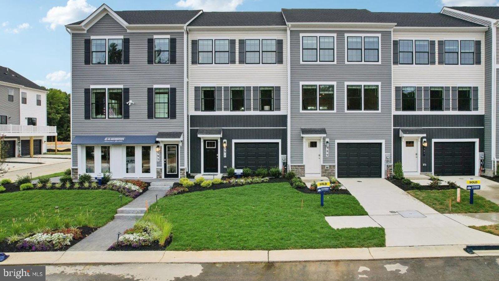 PINEGROVE - Residential