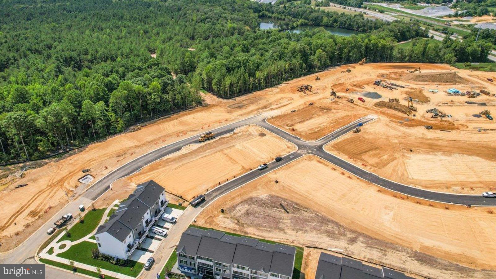 PINEGROVE - Residential