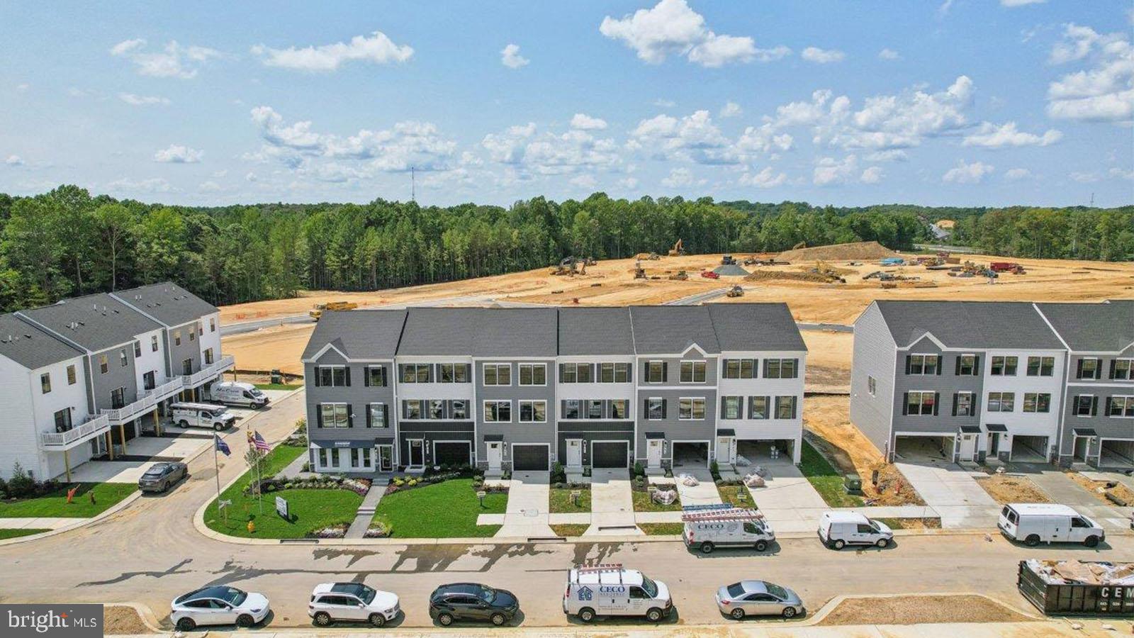 PINEGROVE - Residential