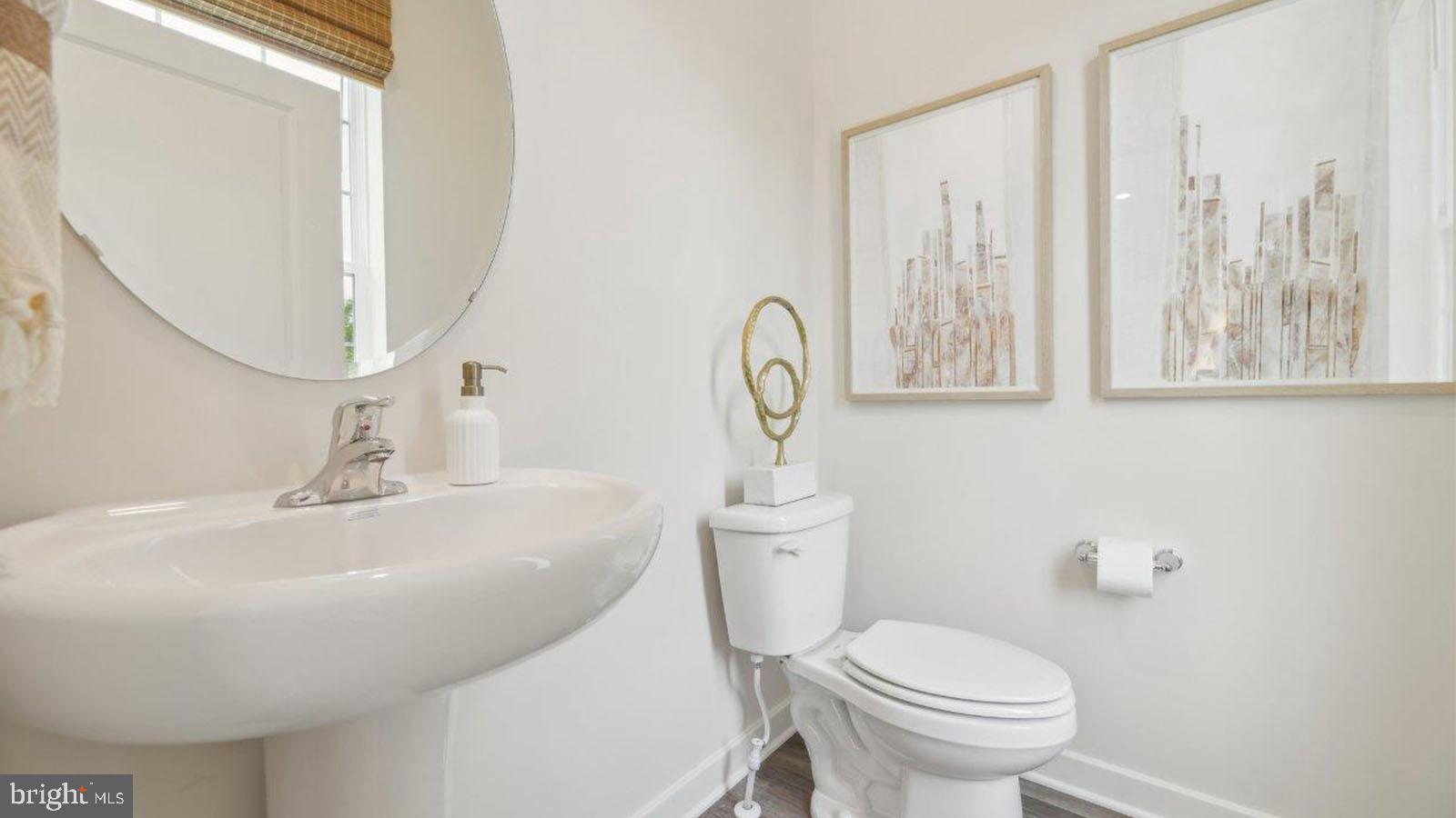 PINEGROVE - Residential