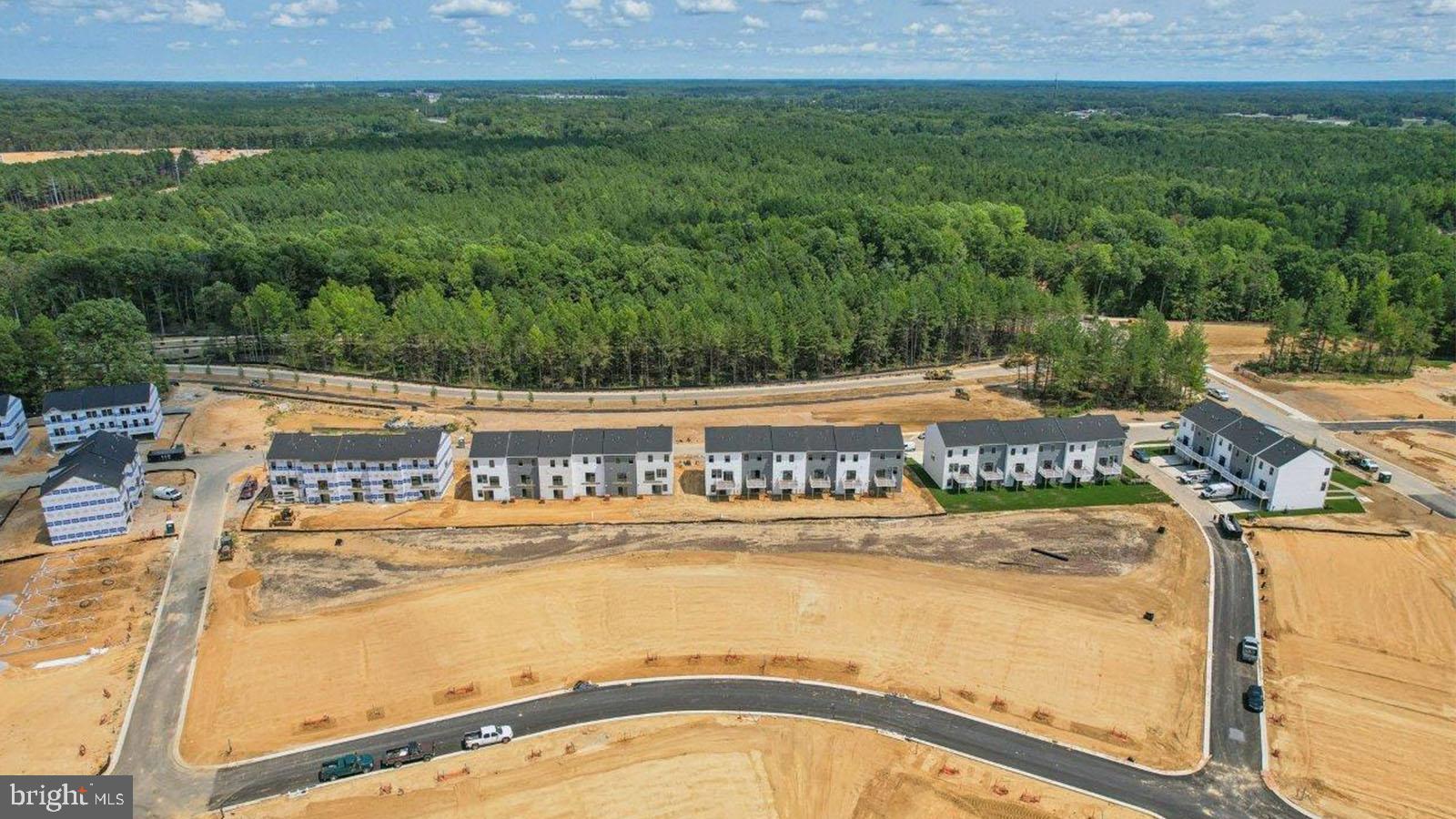 PINEGROVE - Residential