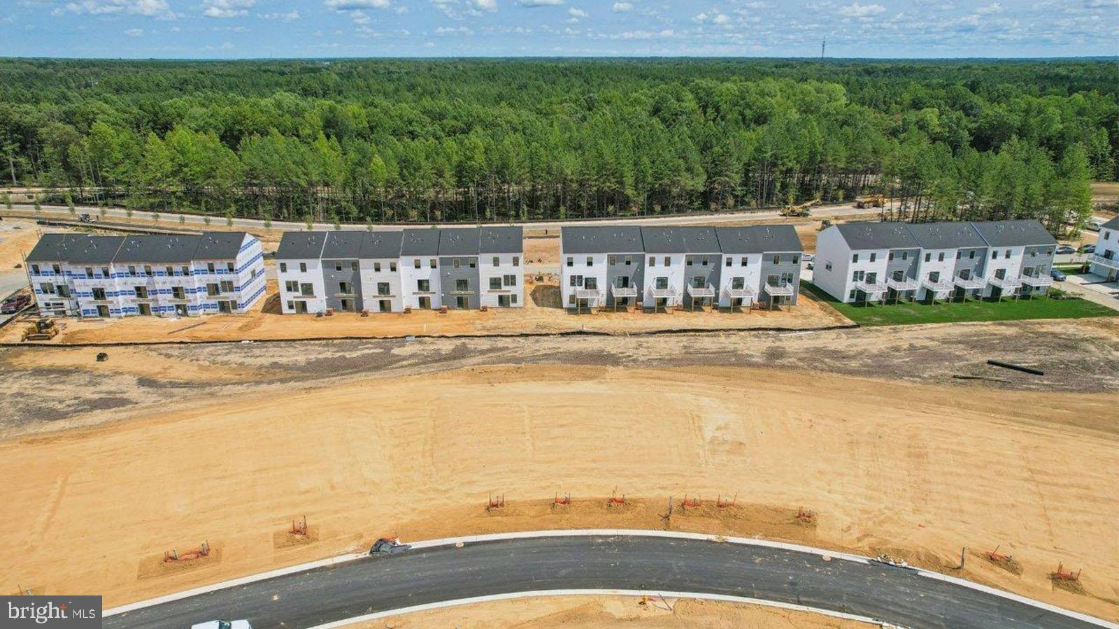 PINEGROVE - Residential