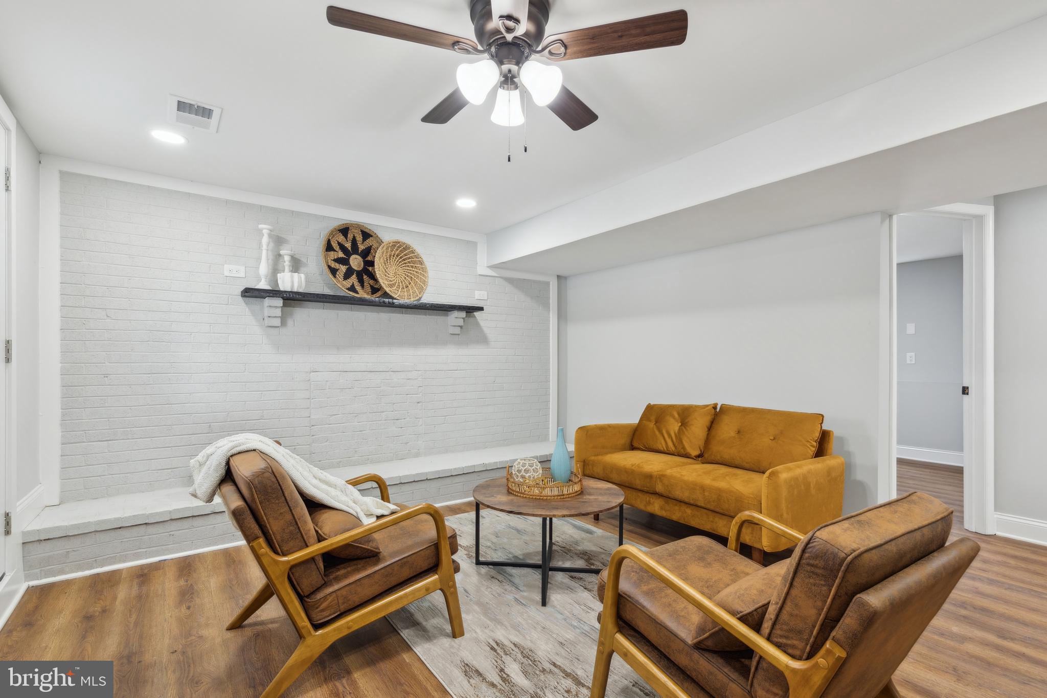 MERRIWEATHER - Residential