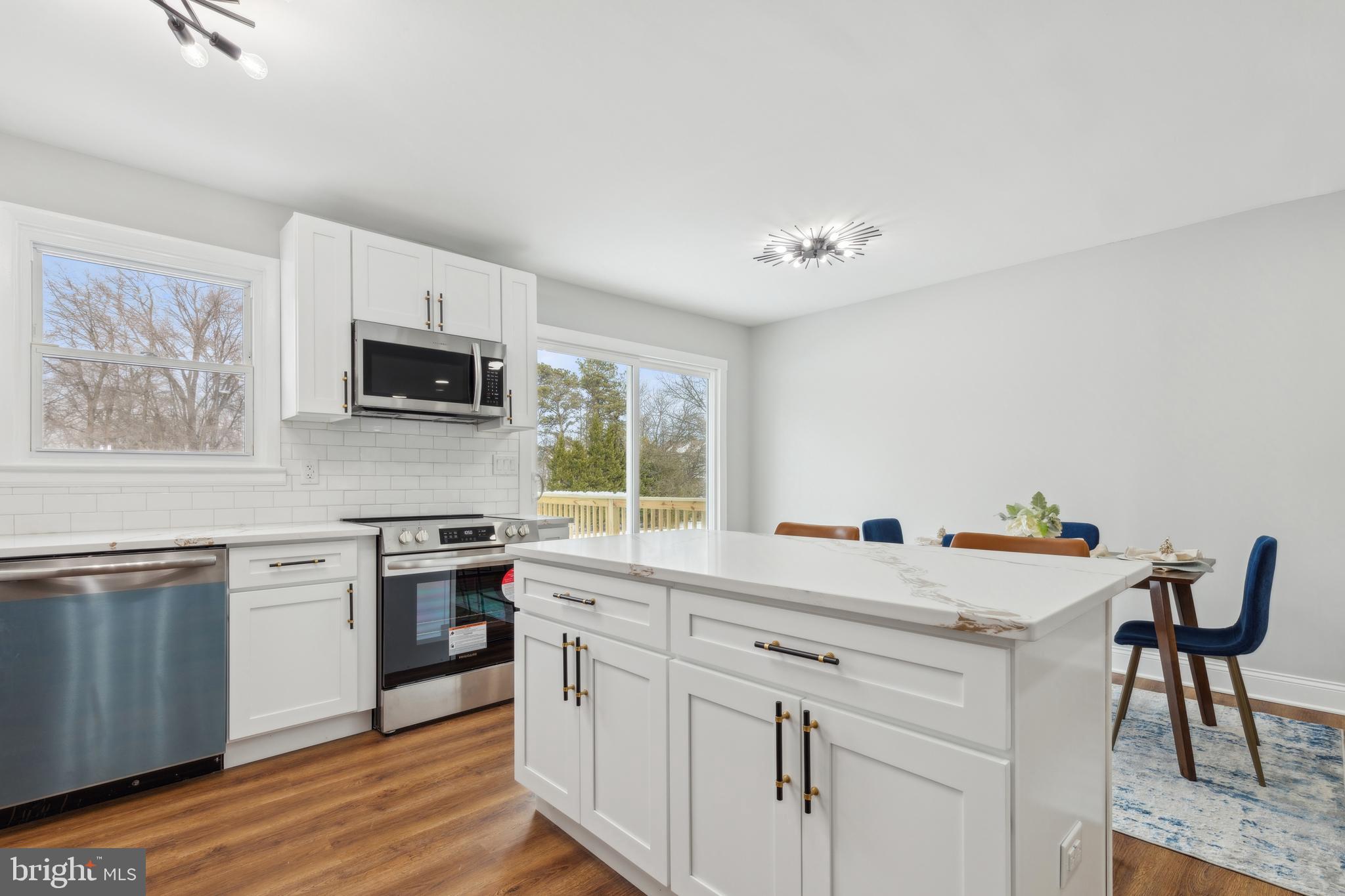 MERRIWEATHER - Residential