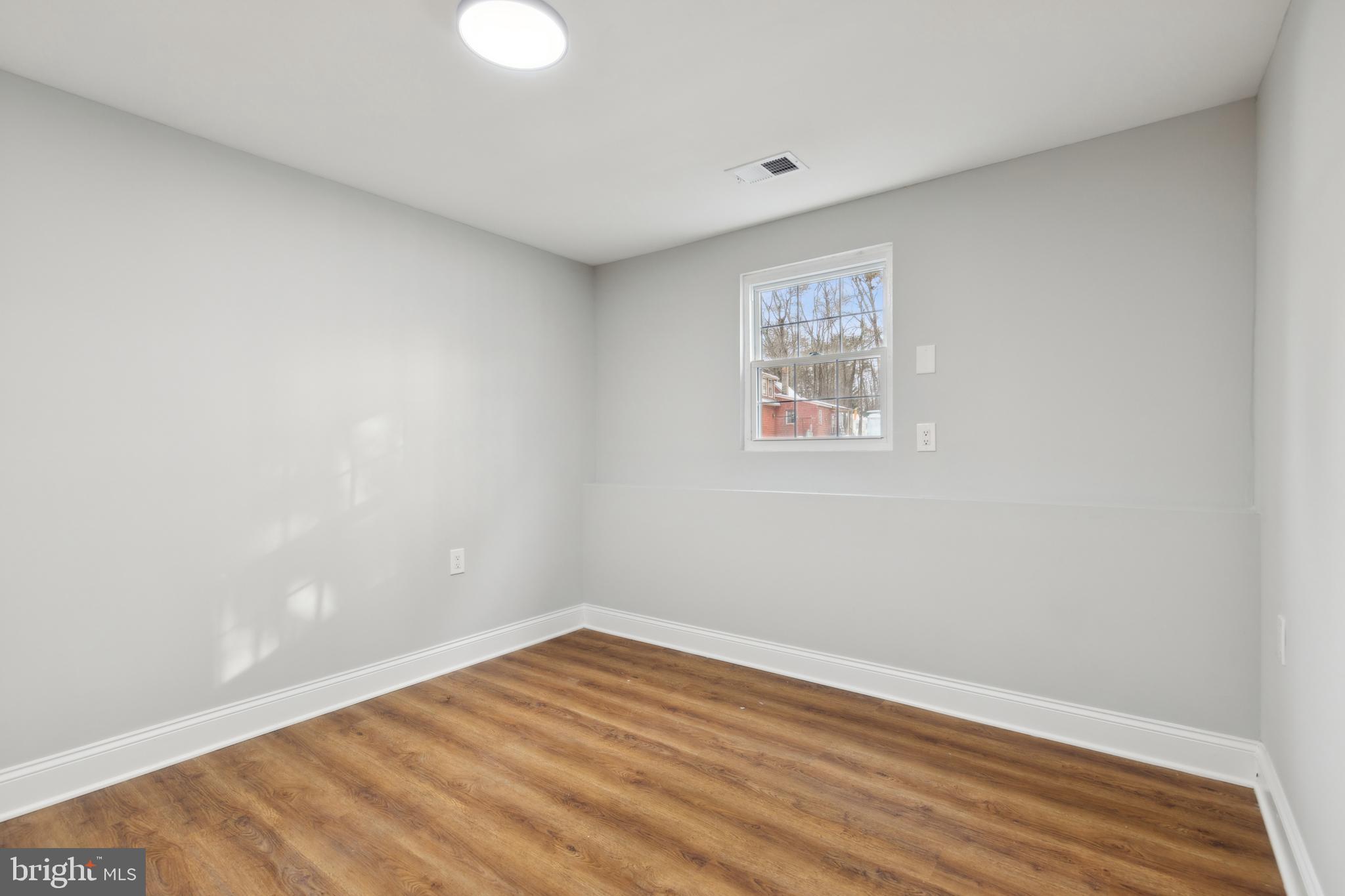 MERRIWEATHER - Residential