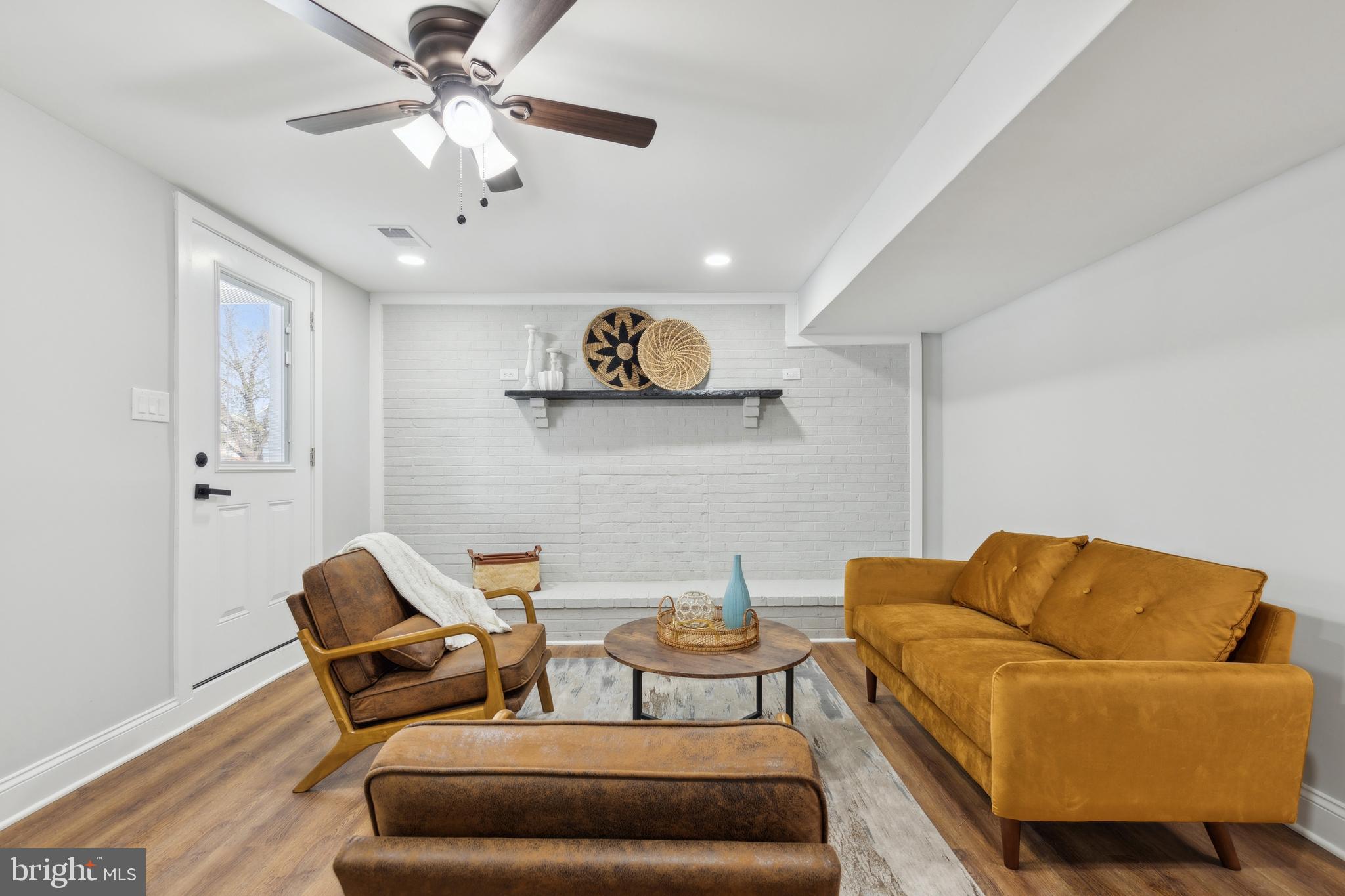 MERRIWEATHER - Residential