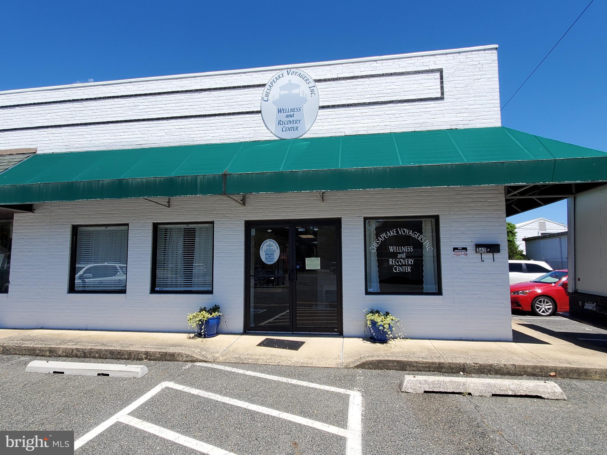 EASTON - Commercial Sale