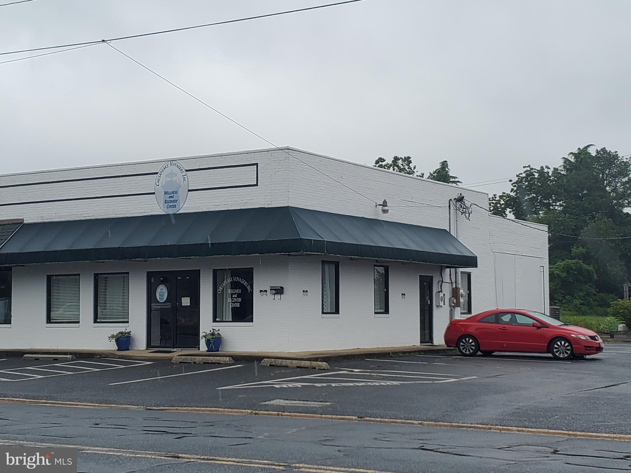 EASTON - Commercial Sale