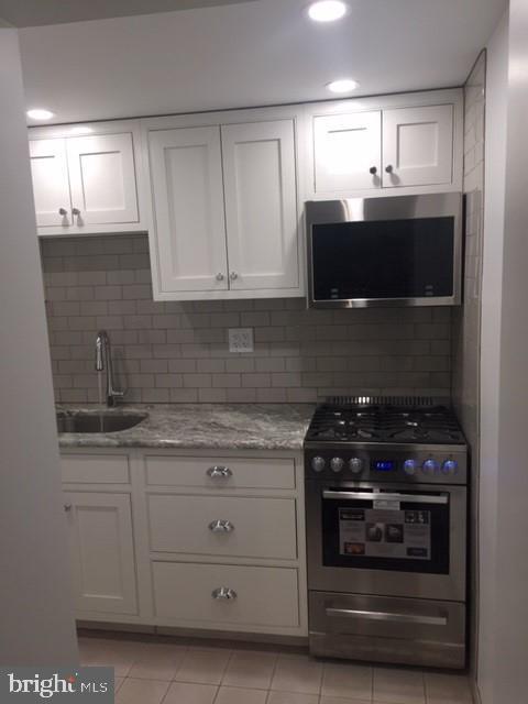 235 S 21ST STREET S GF
