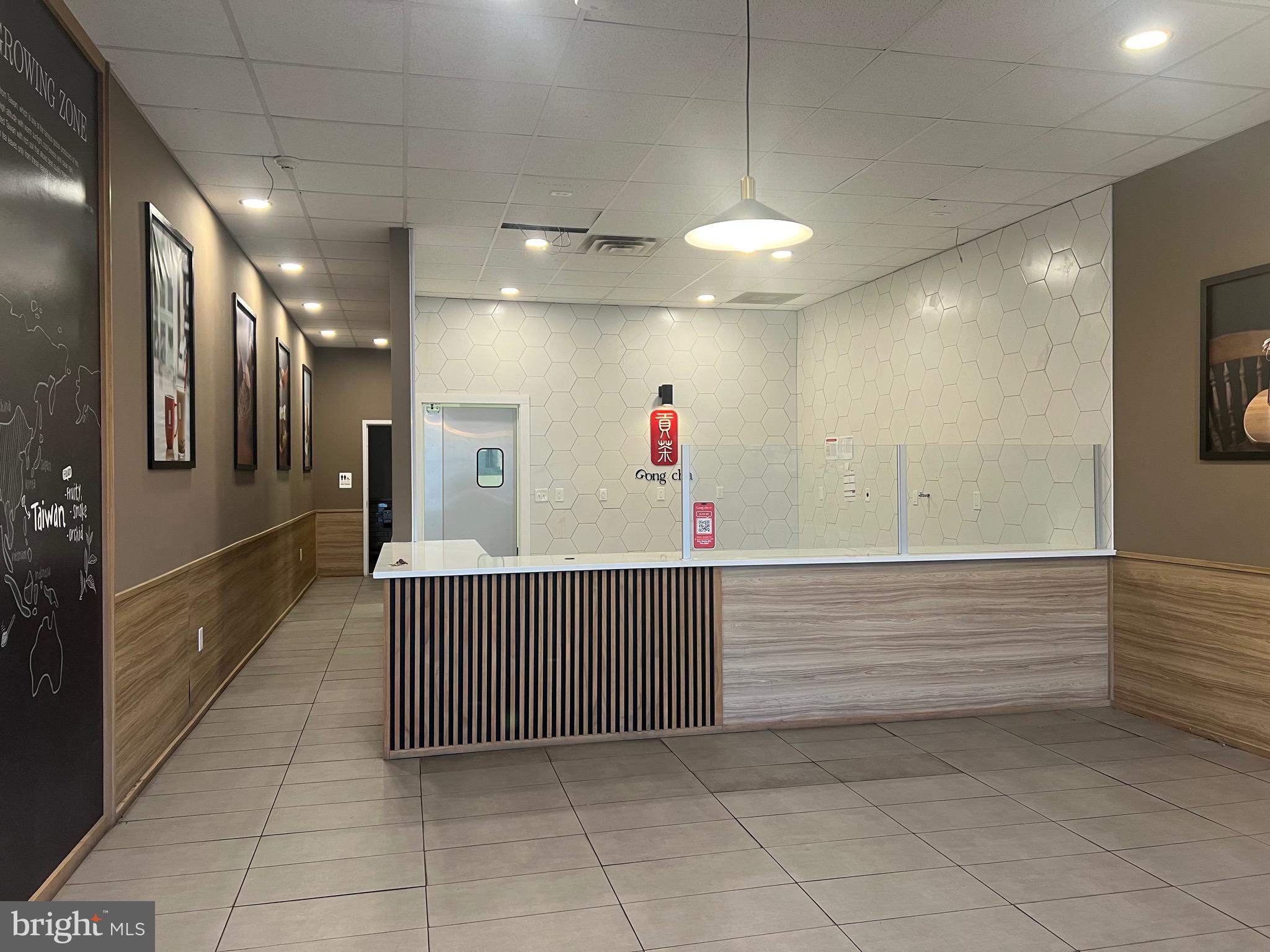 123 W CLEMENTS BRIDGE ROAD 113 B