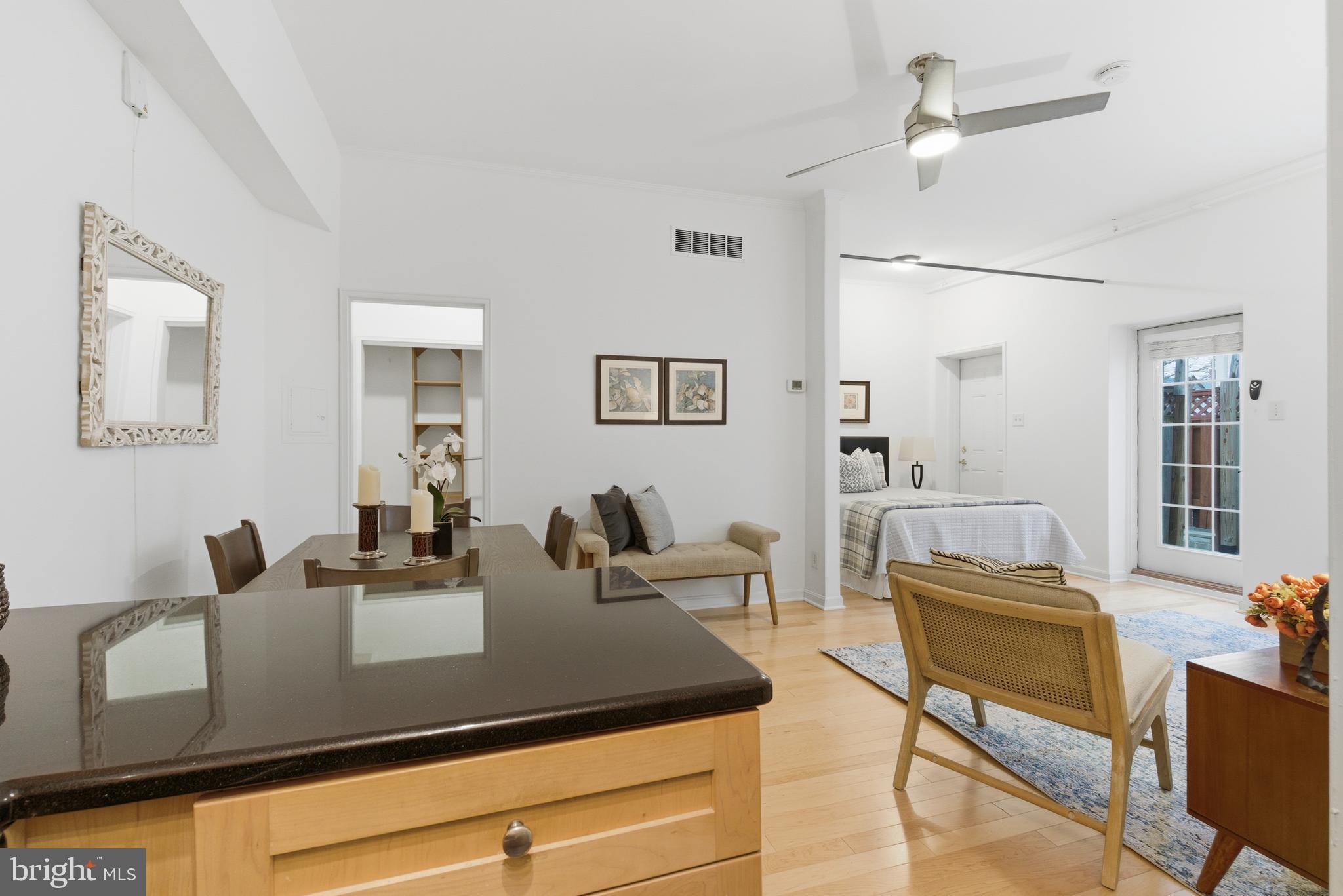 101 NORTH CAROLINA AVENUE SE G