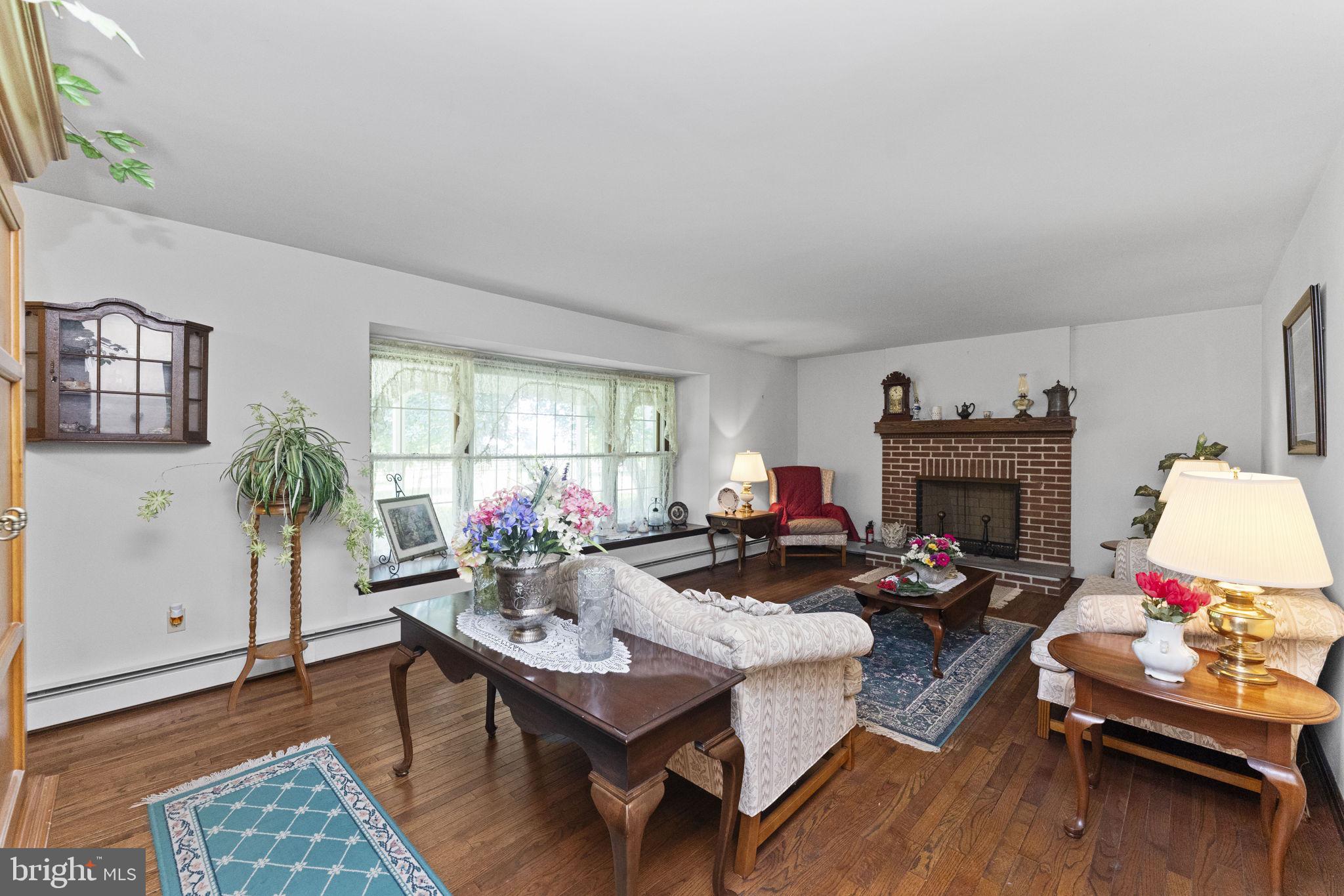 215 BETHEL ROAD