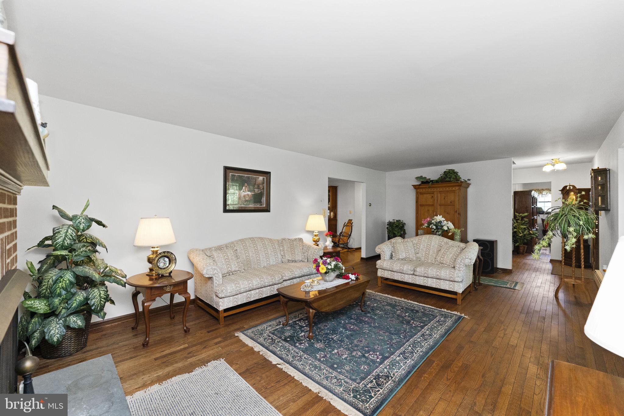215 BETHEL ROAD