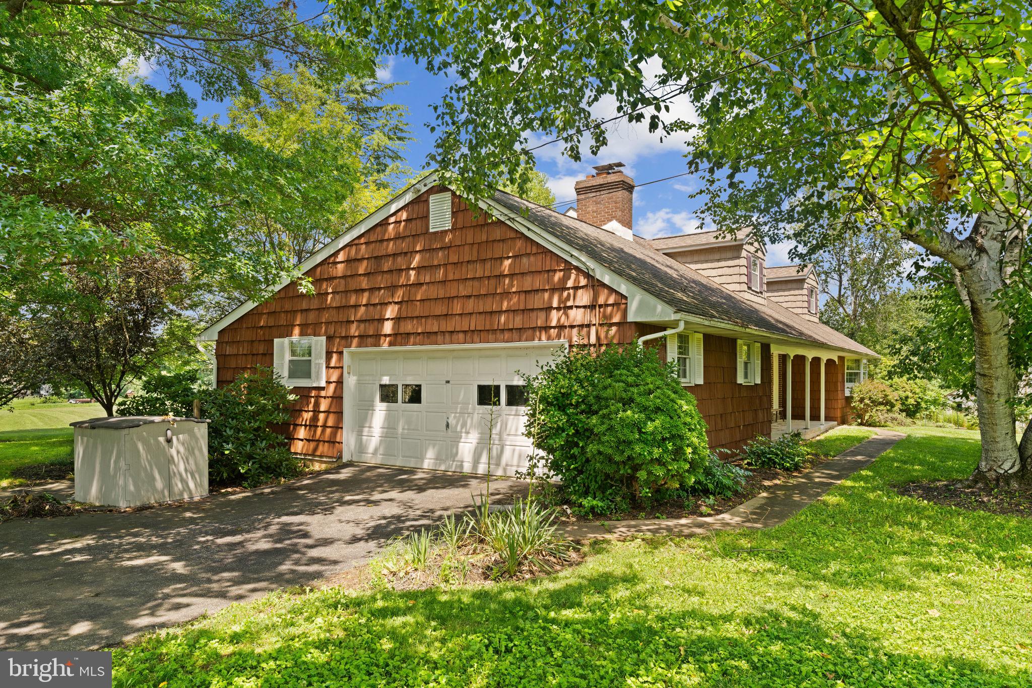 215 BETHEL ROAD