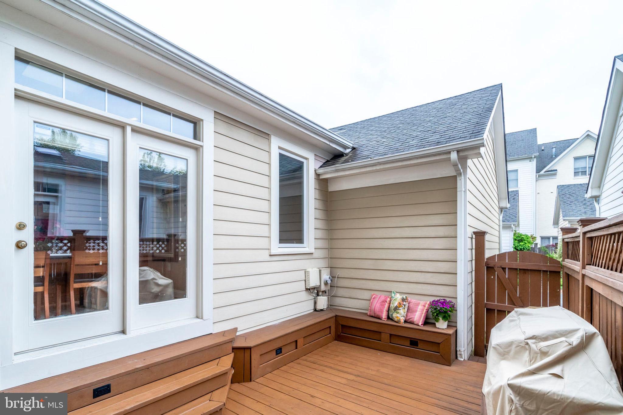 JAMES WREN ESTATE - Residential