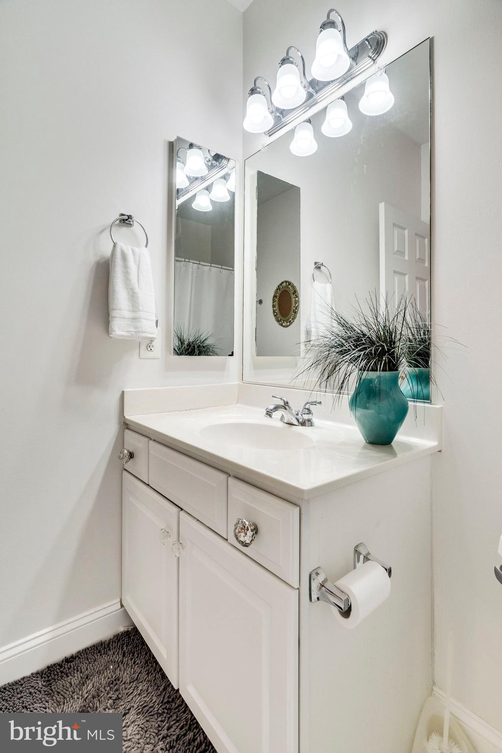 JAMES WREN ESTATE - Residential