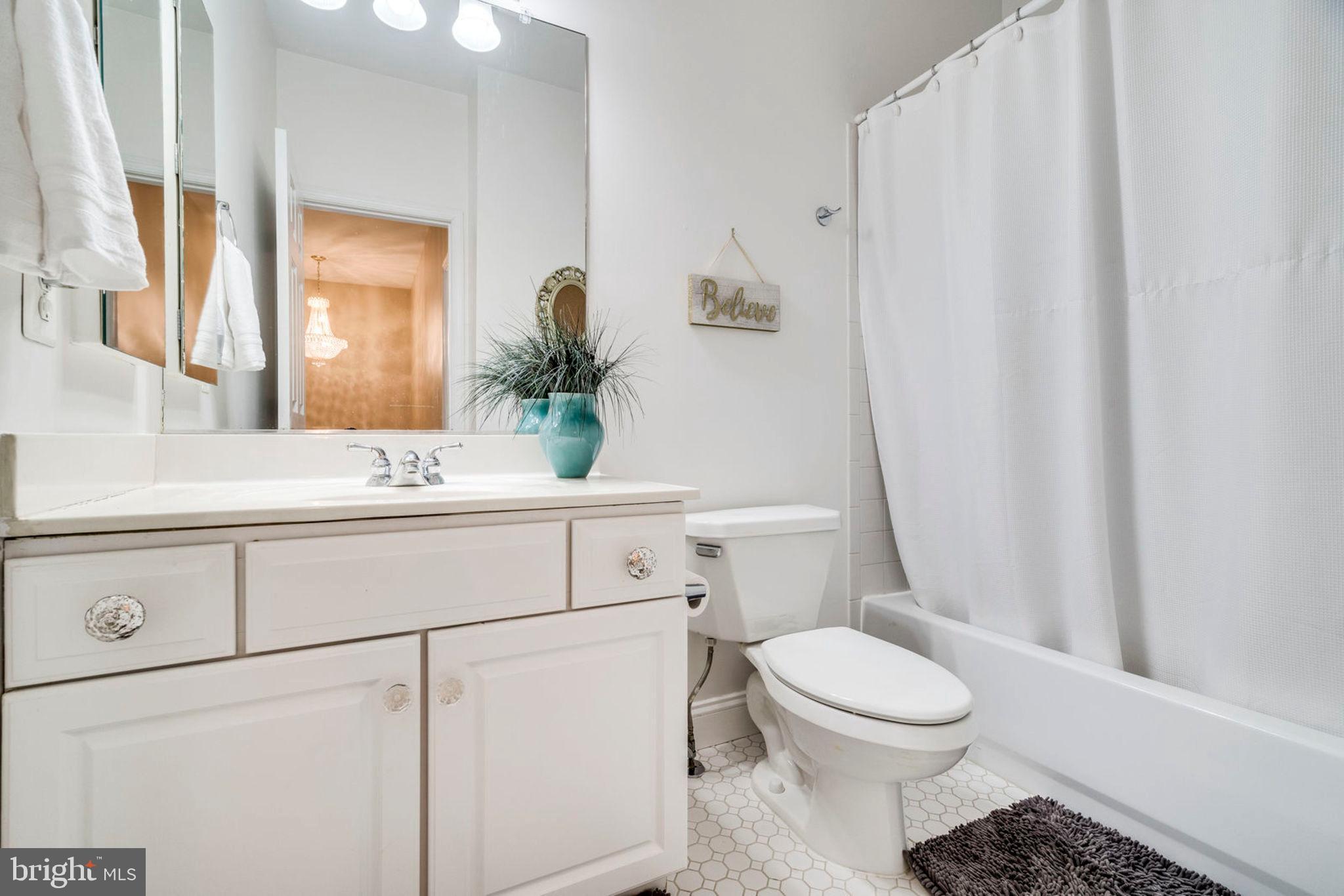 JAMES WREN ESTATE - Residential