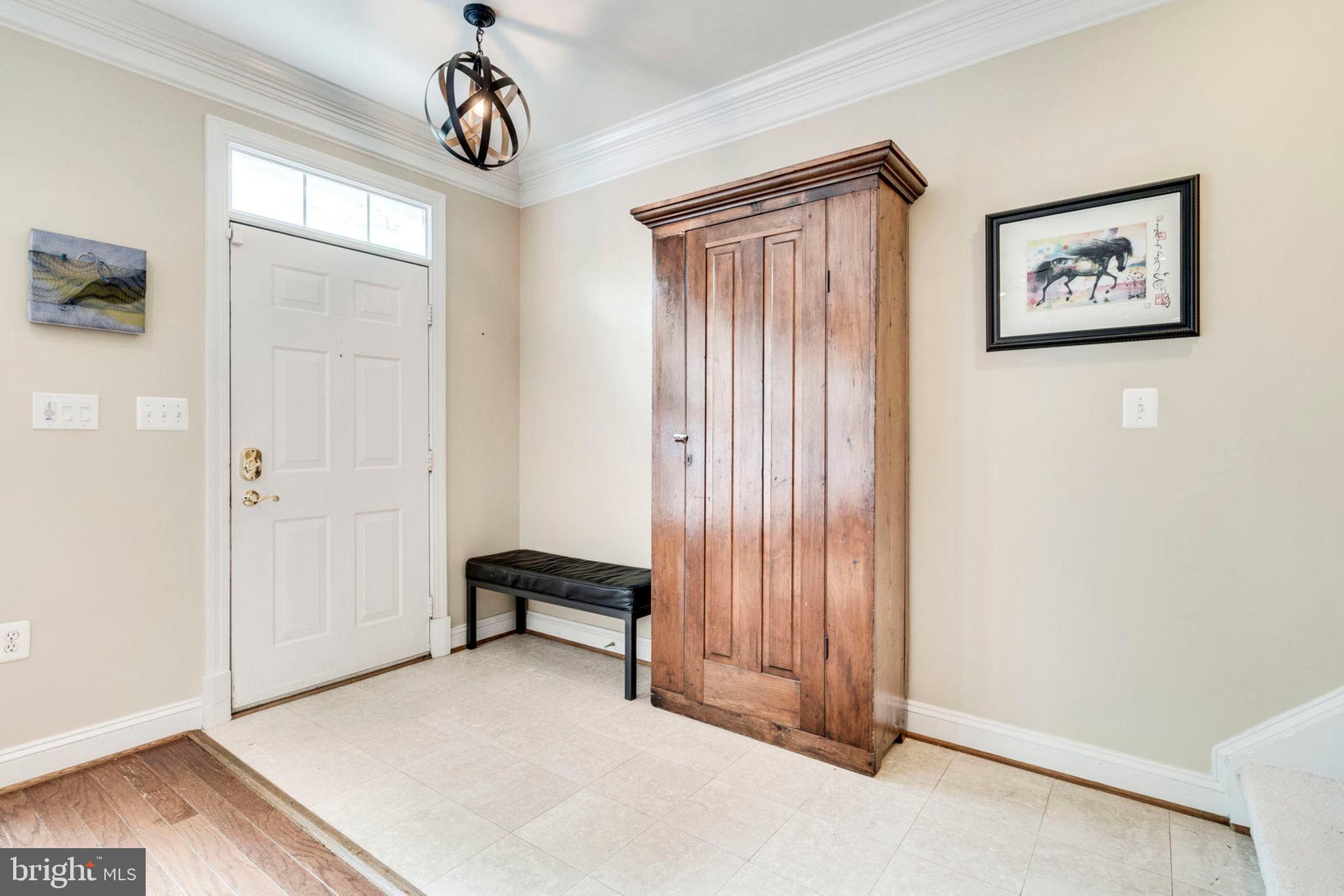 JAMES WREN ESTATE - Residential